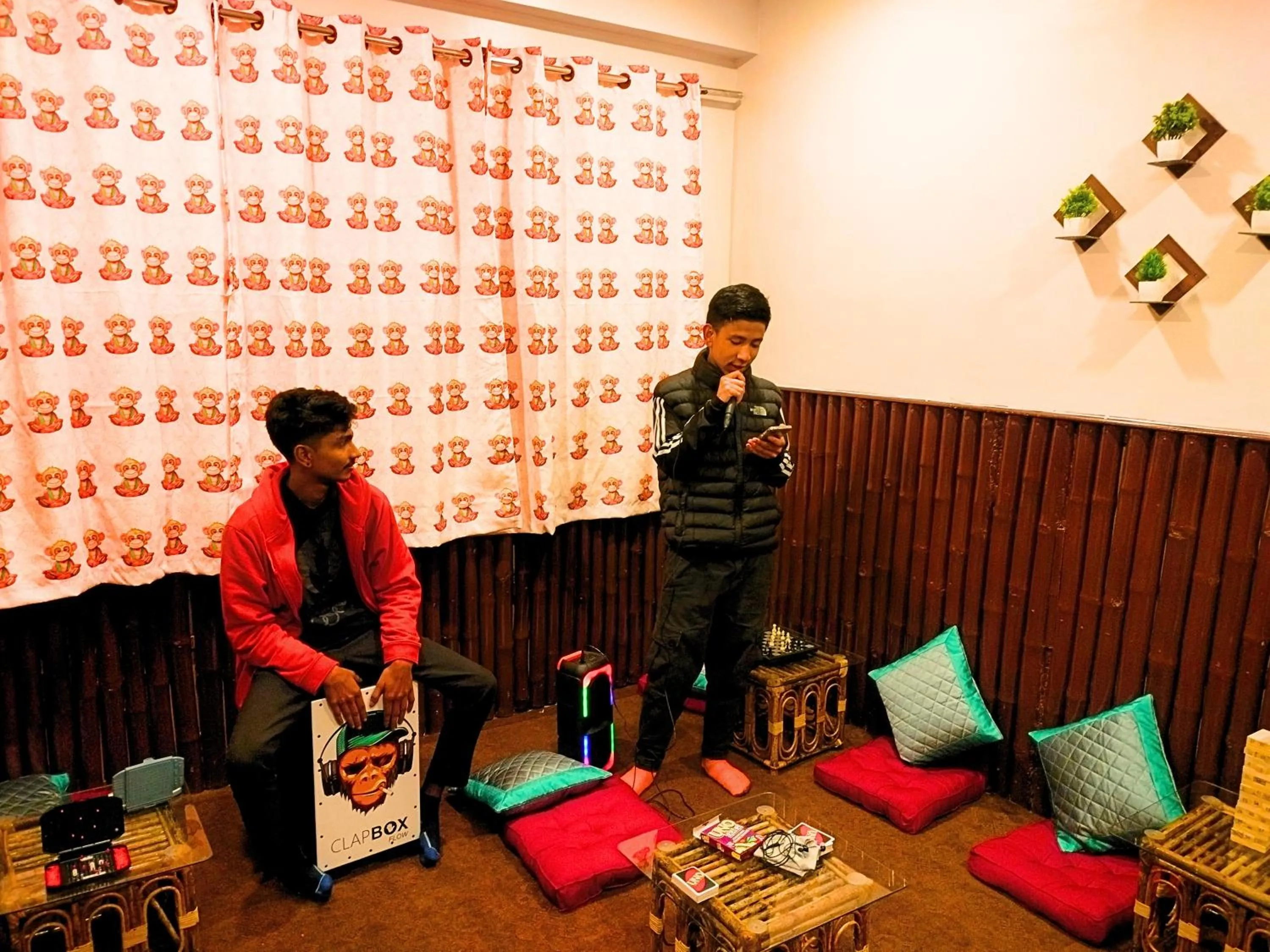 People in Hidden Monkey Stays Darjeeling, Batasia