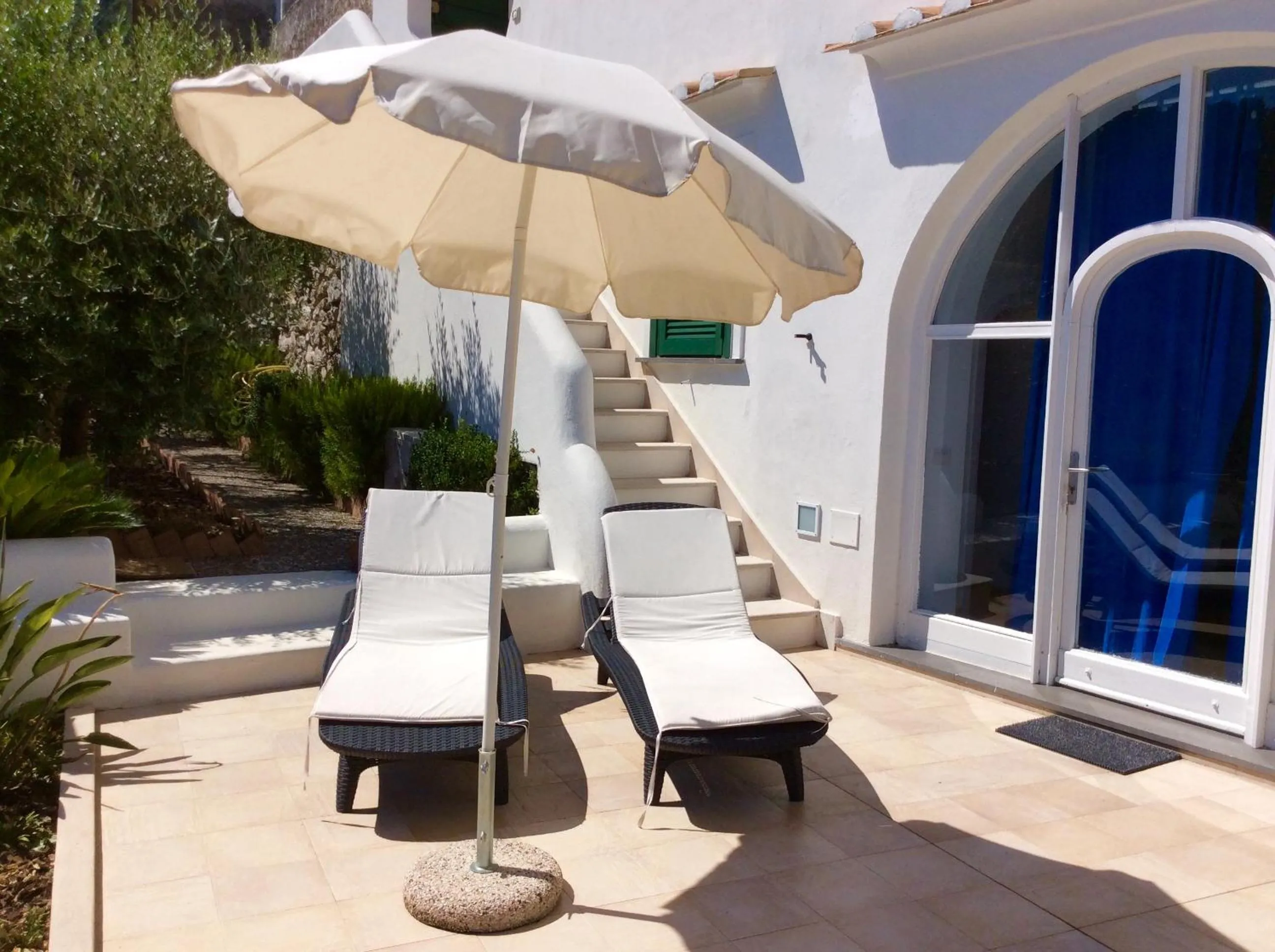 Patio in Villa Knight