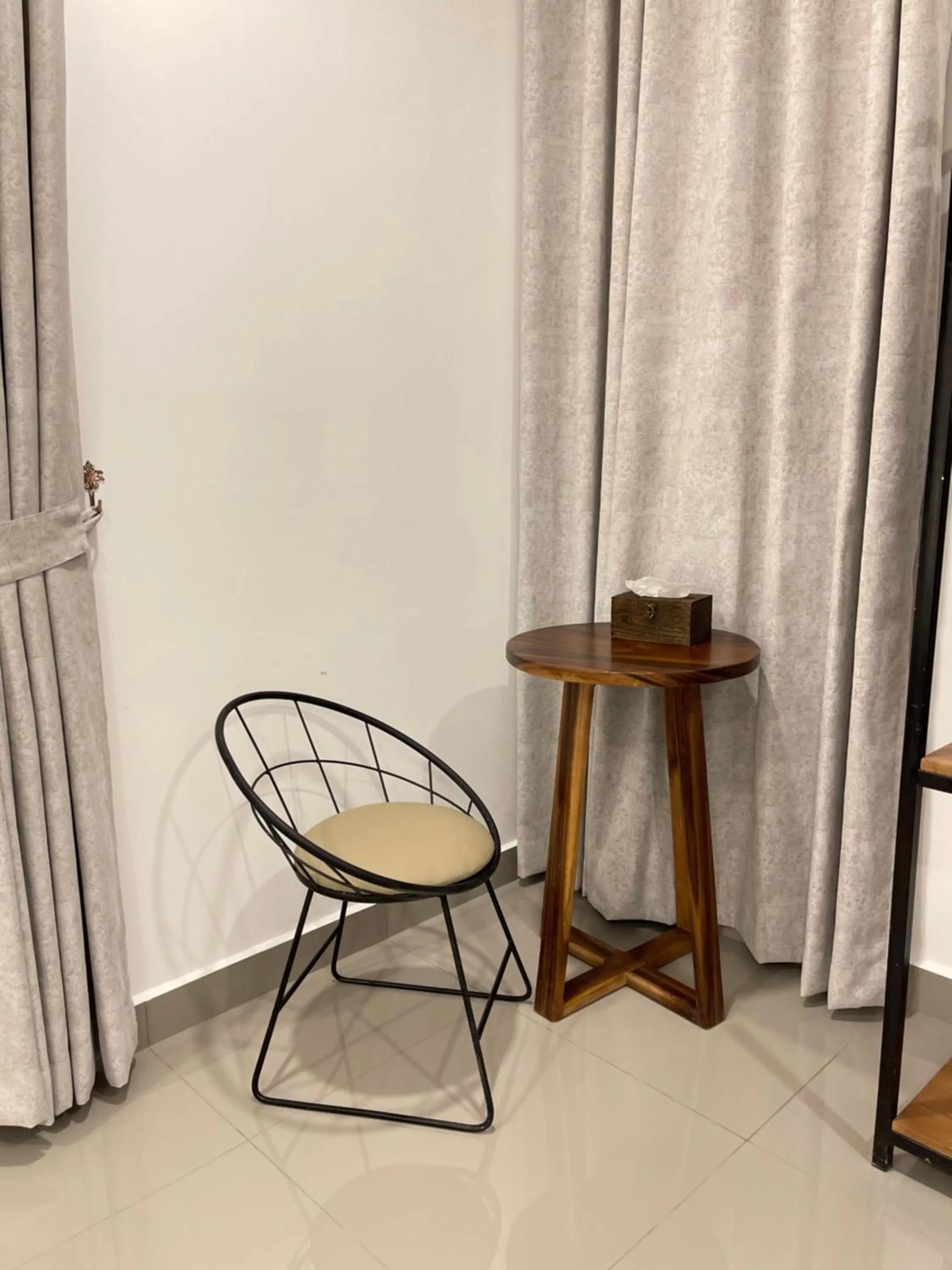 22 Homestay-near AEON Mall 3 & Techo International Aiport