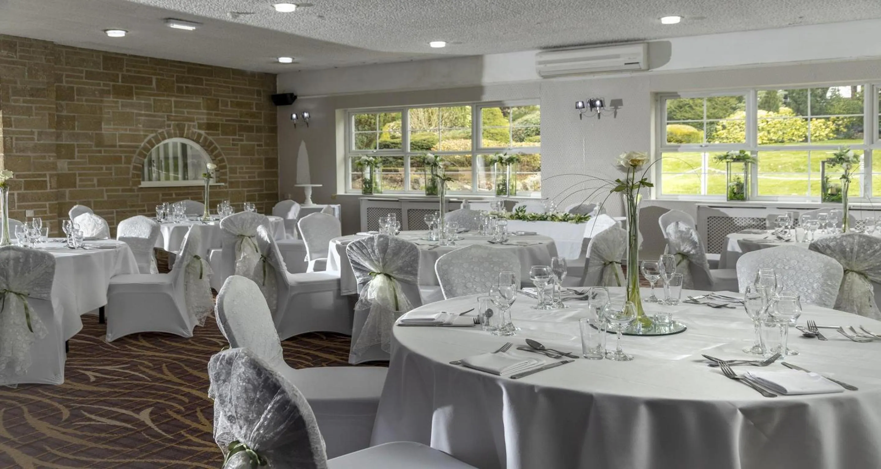 wedding in Best Western Bolholt Country Park Hotel
