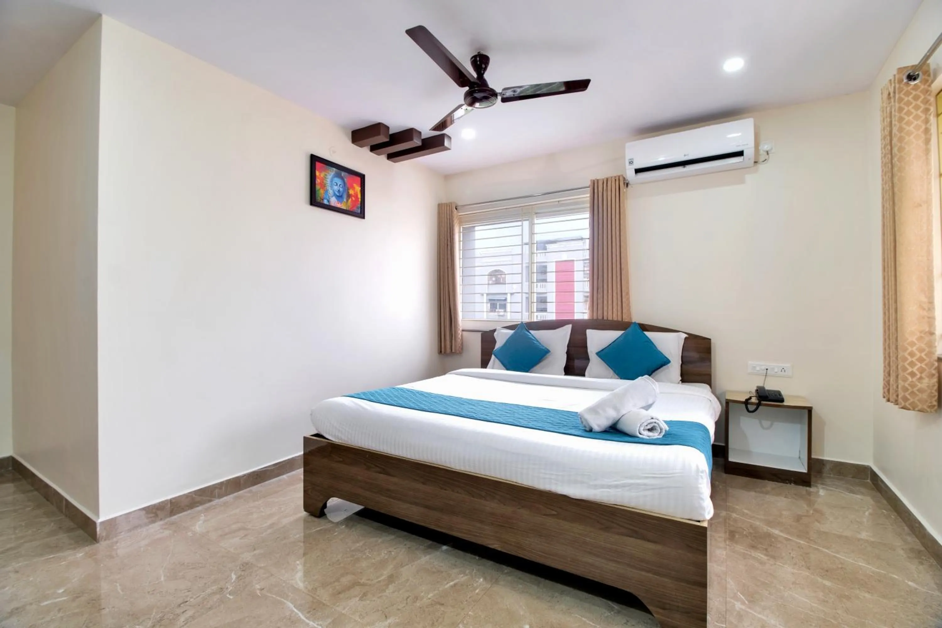 Bed in beestay Hotels MVP Colony