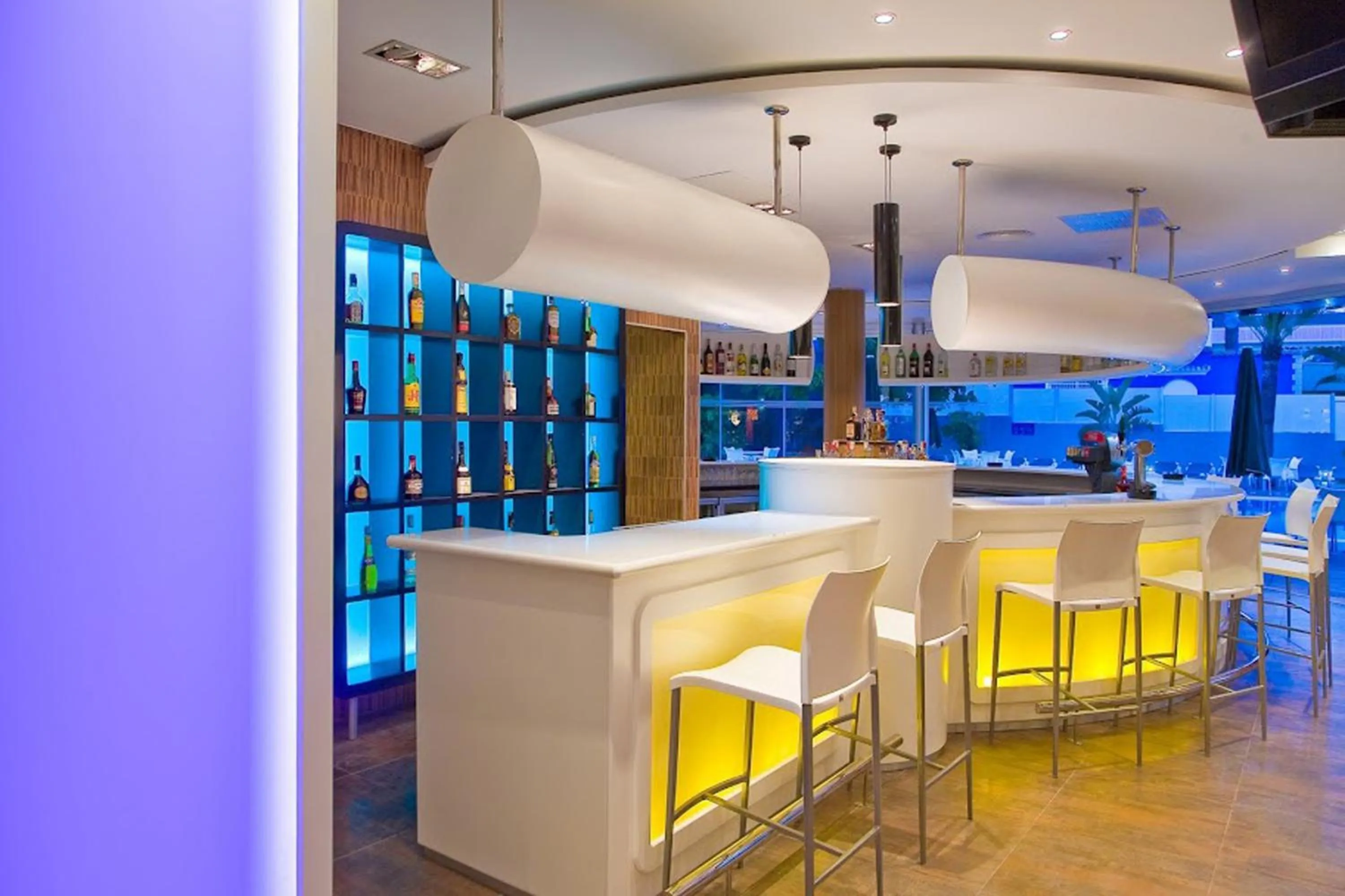 Lounge or bar in Hotel RH Royal - Recommend for adults