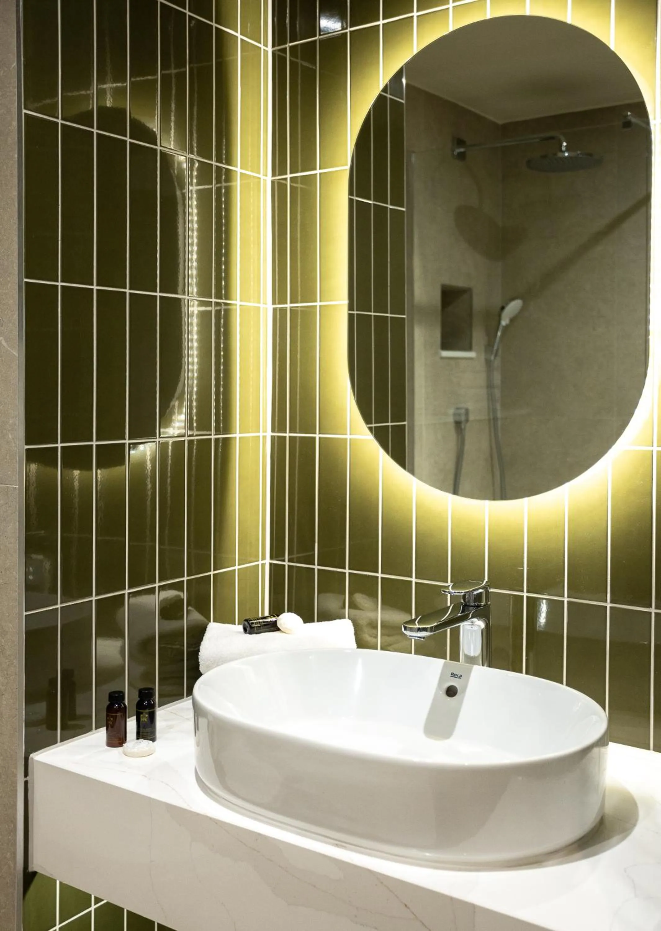 Bathroom in Cedar Court Hotel Harrogate