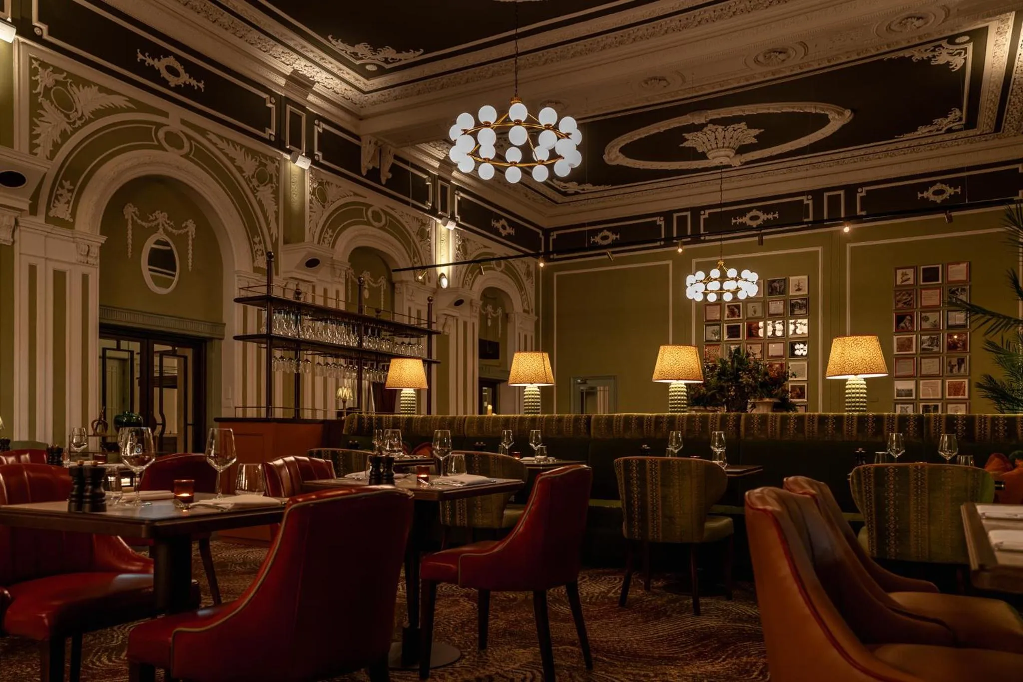 Restaurant/places to eat in Cedar Court Hotel Harrogate