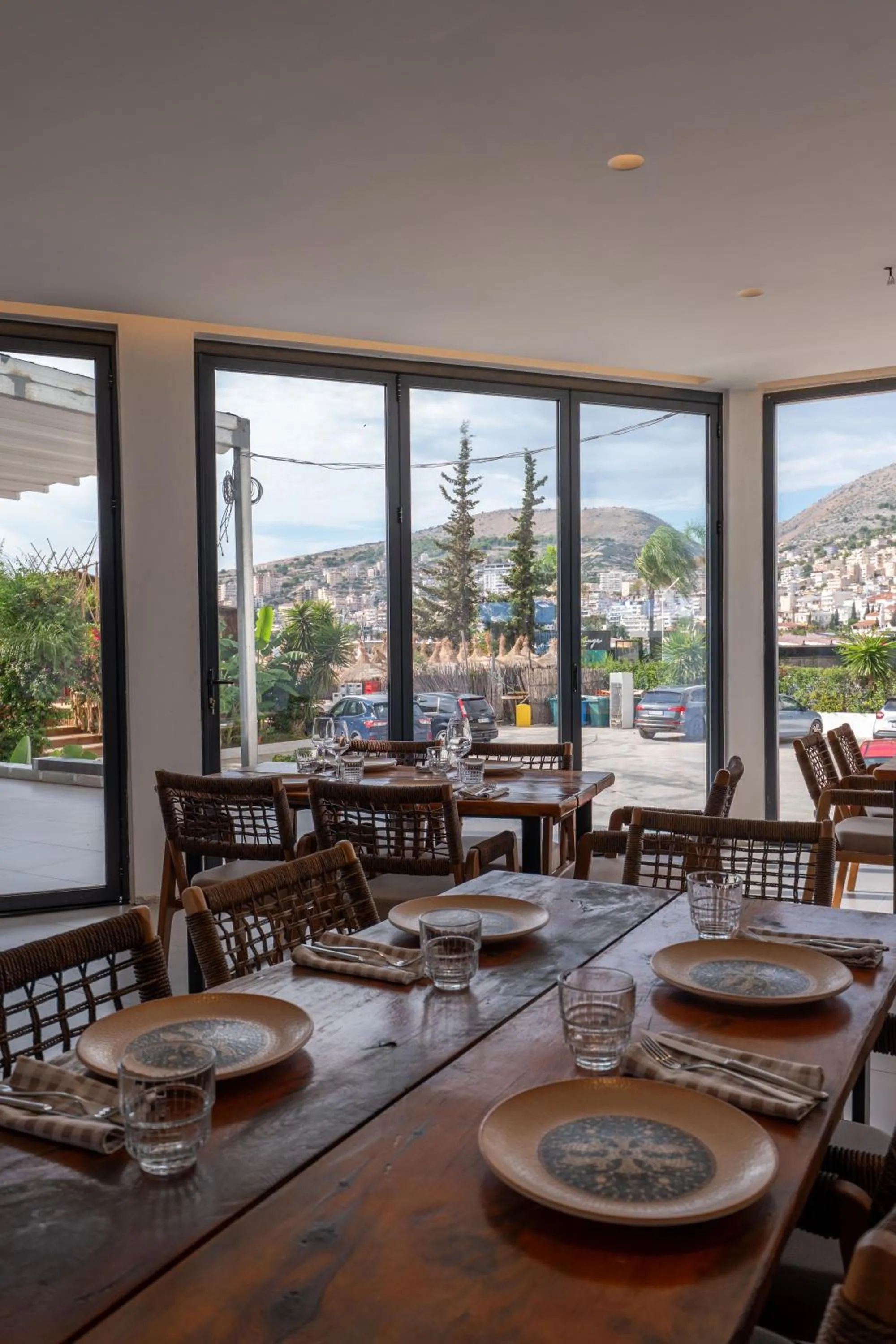 Restaurant/places to eat in Grand Hotel Saranda