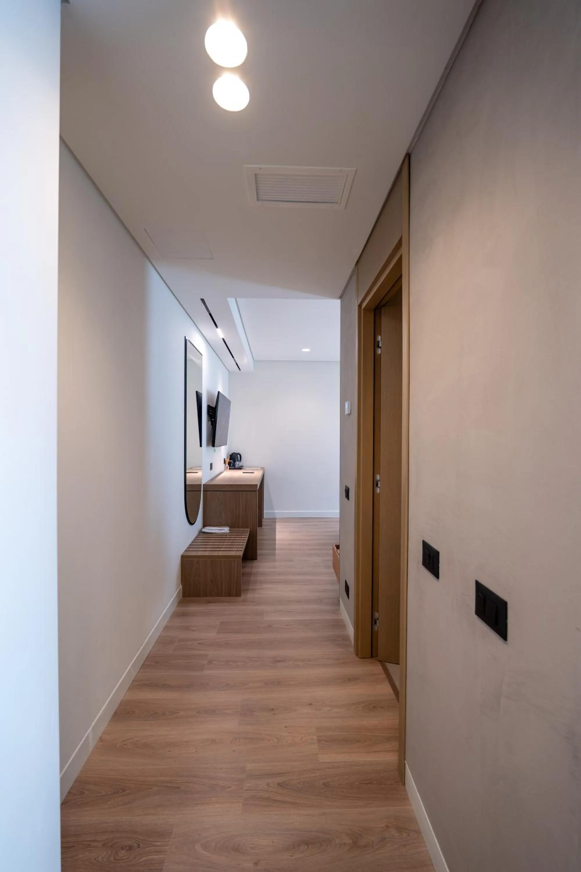 TV and multimedia in Grand Hotel Saranda