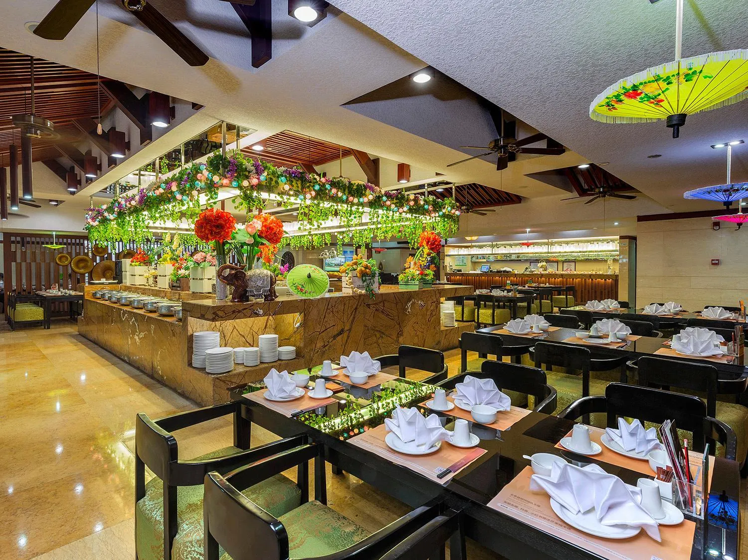Restaurant/places to eat in Similan Hotel Zhuhai-Gongbei Port