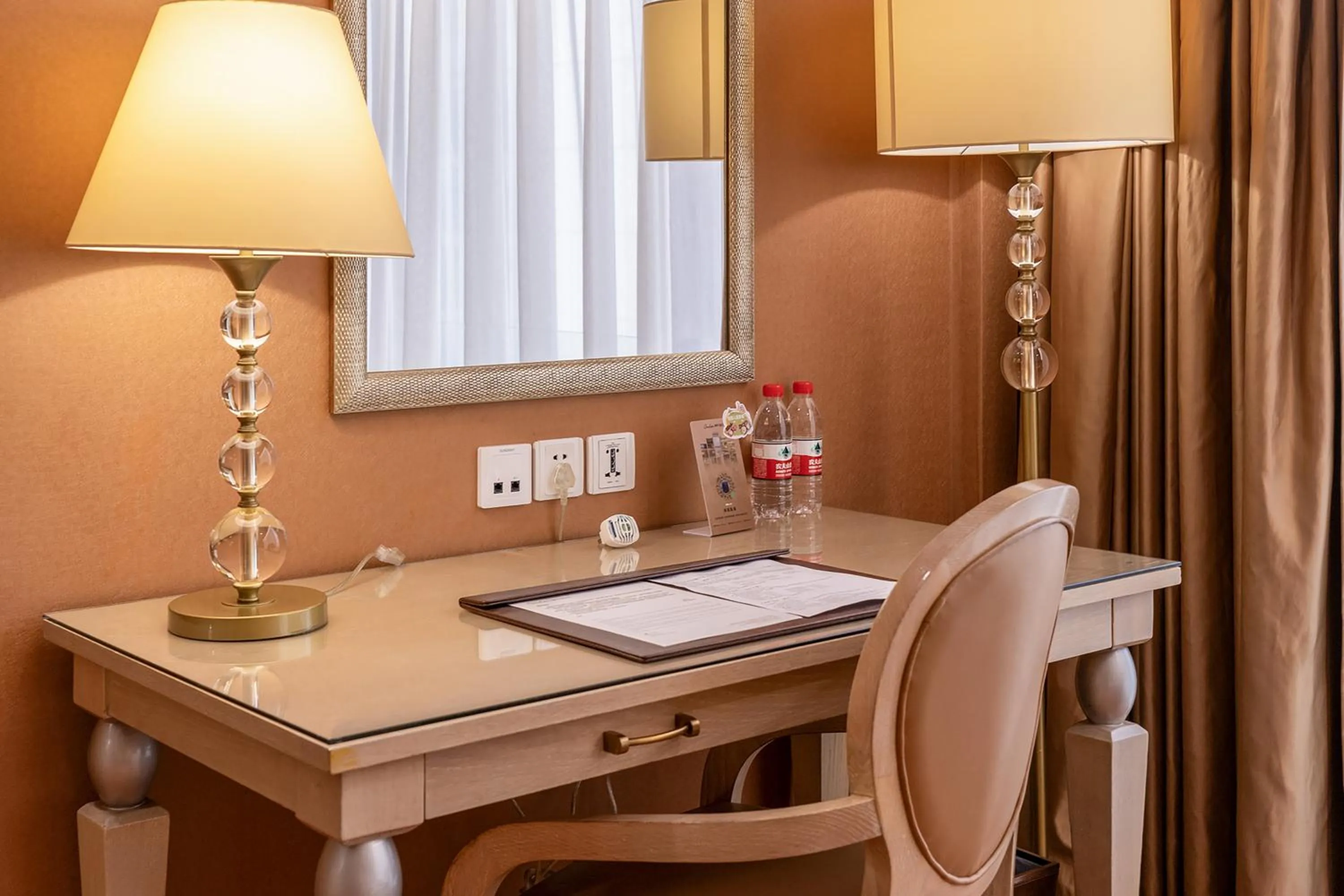 Bedroom in Similan Hotel Zhuhai-Gongbei Port