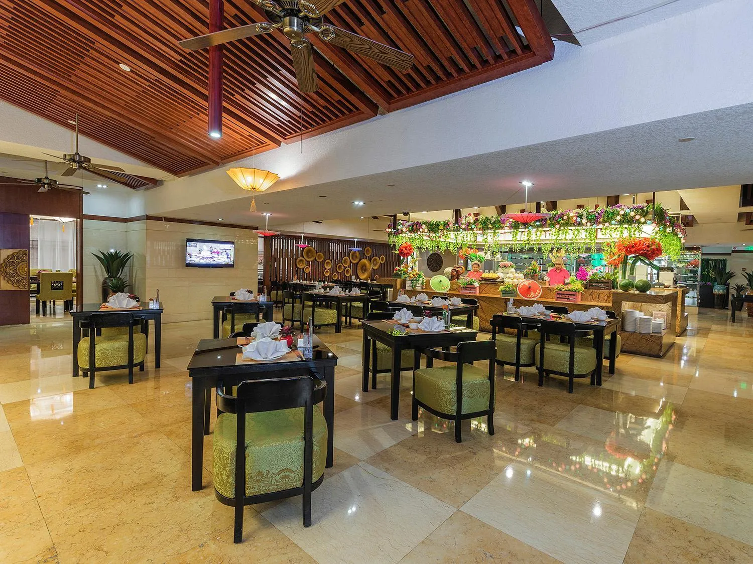Restaurant/places to eat in Similan Hotel Zhuhai-Gongbei Port
