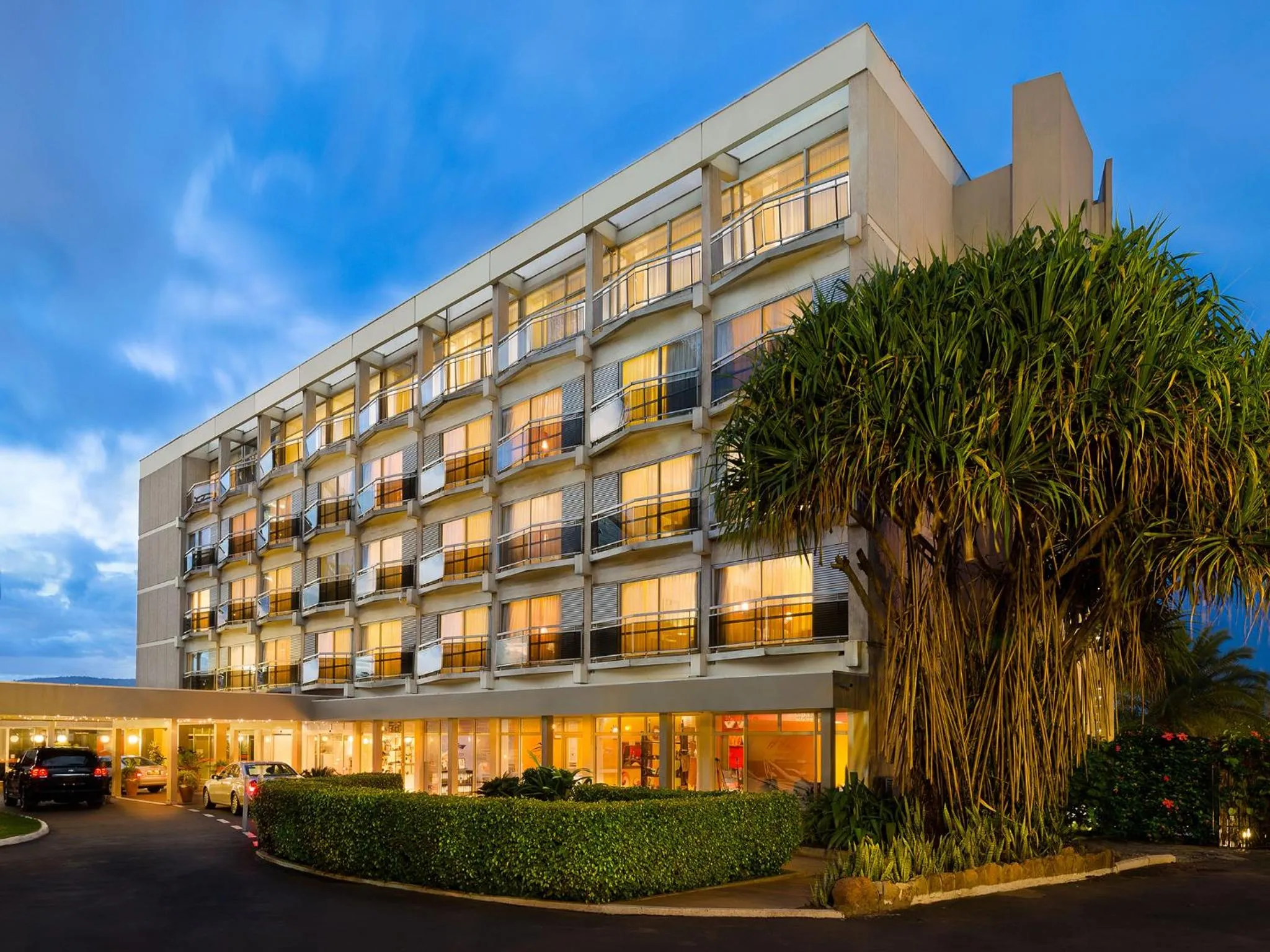 Facade/entrance in Hotel des Mille Collines
