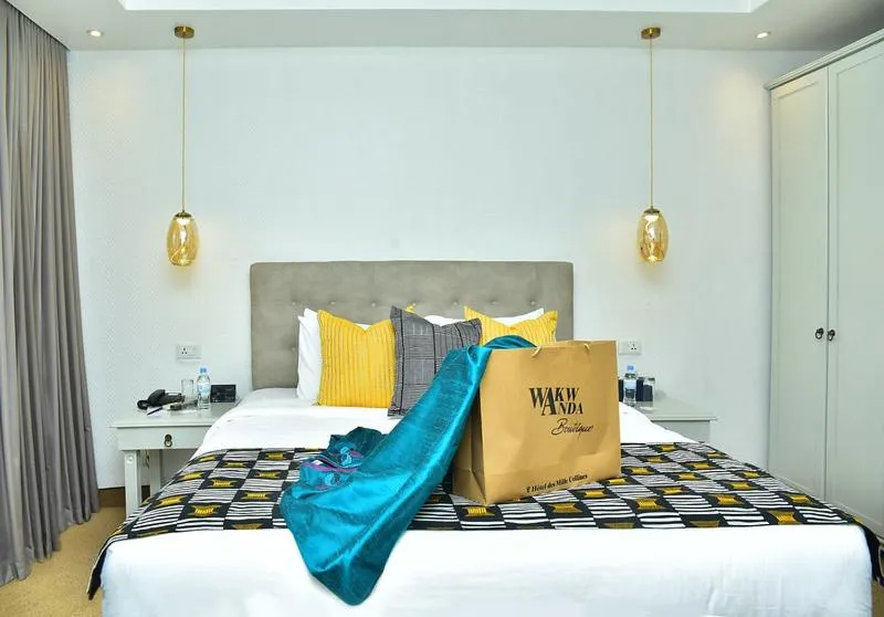 Bed in Hotel des Mille Collines