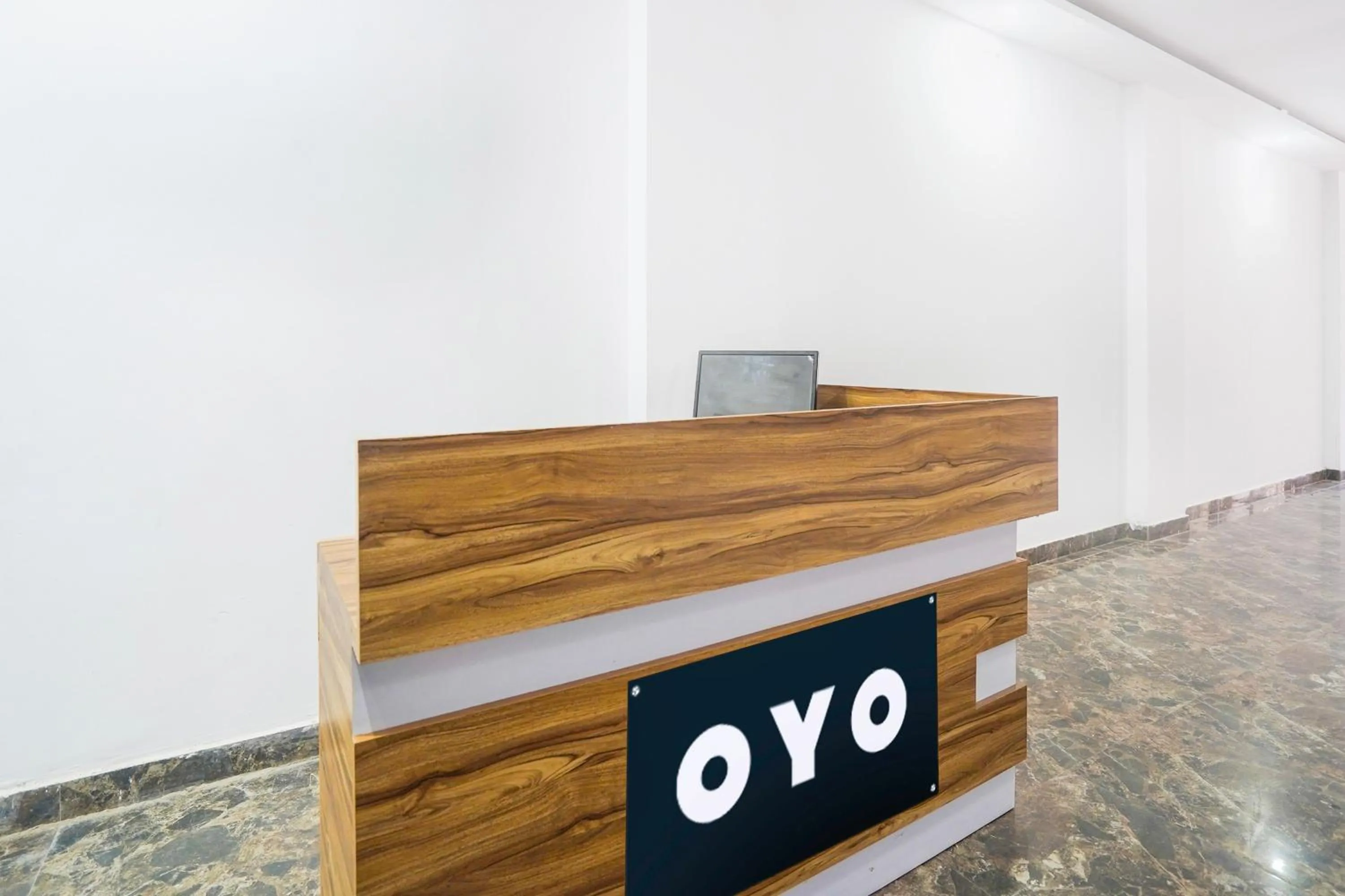 Lobby or reception in Hotel O Shivankar Paradise