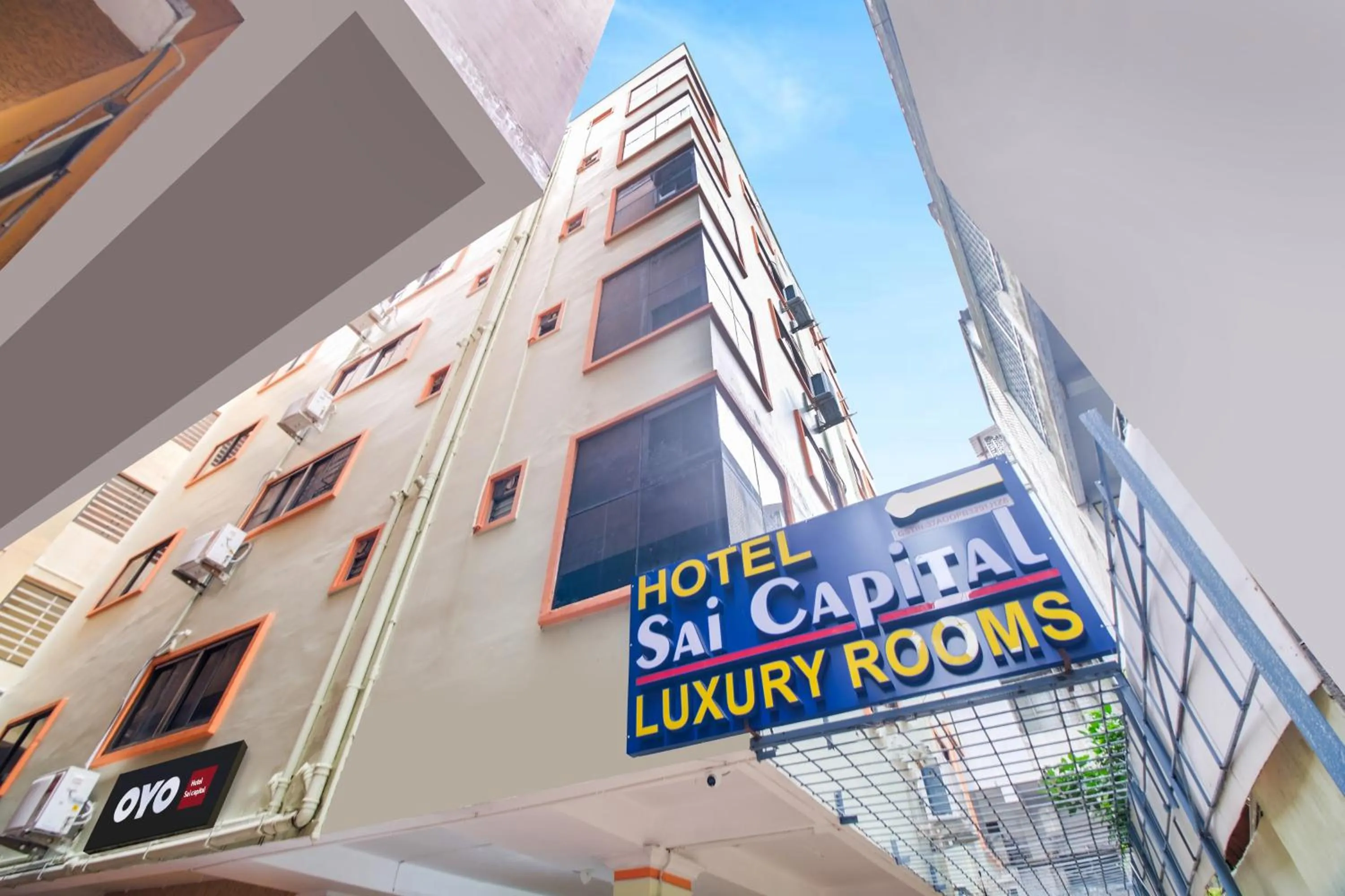 Facade/entrance in Hotel O Sai Capital