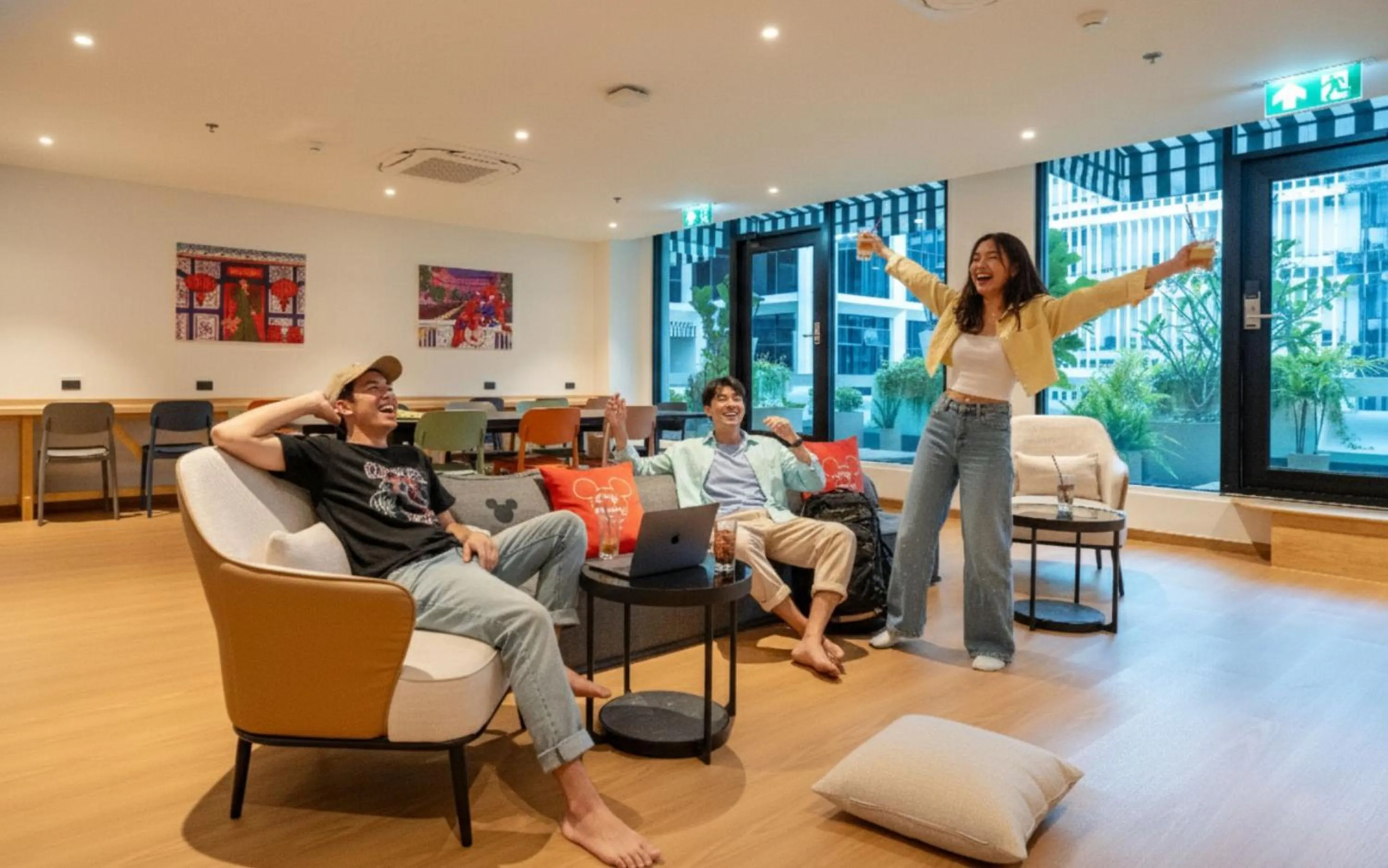 People in Lub d Bangkok Chinatown - Steps from Sam Yod MRT Station