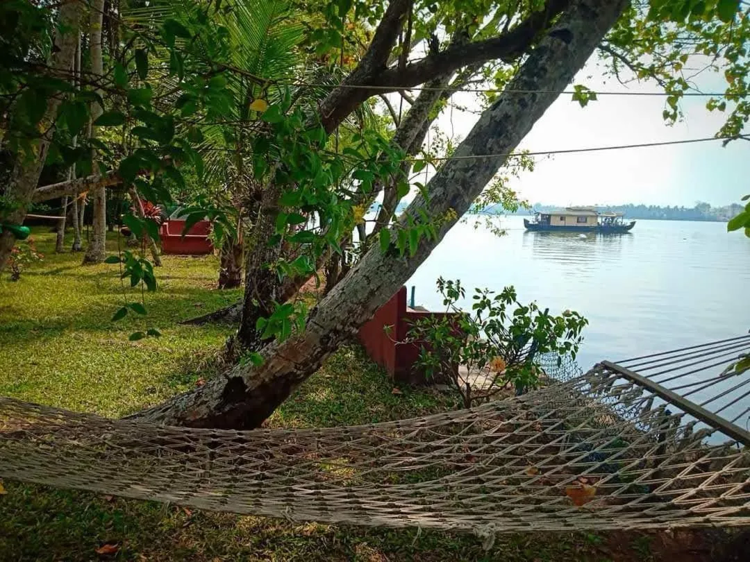 AshtamudiVillas