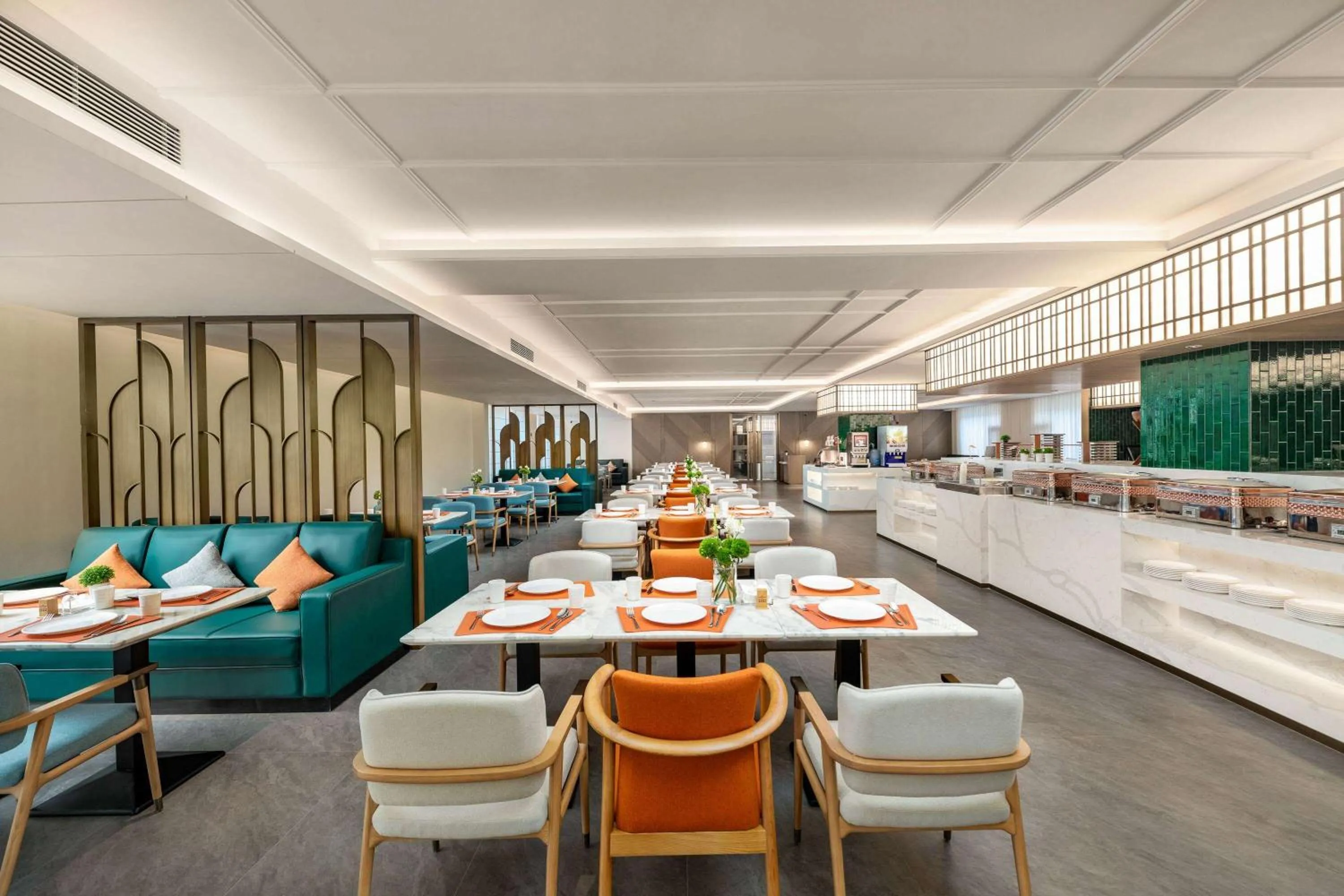 Restaurant/places to eat in Hawthorn by Wyndham Xishuang Banna Jinghong