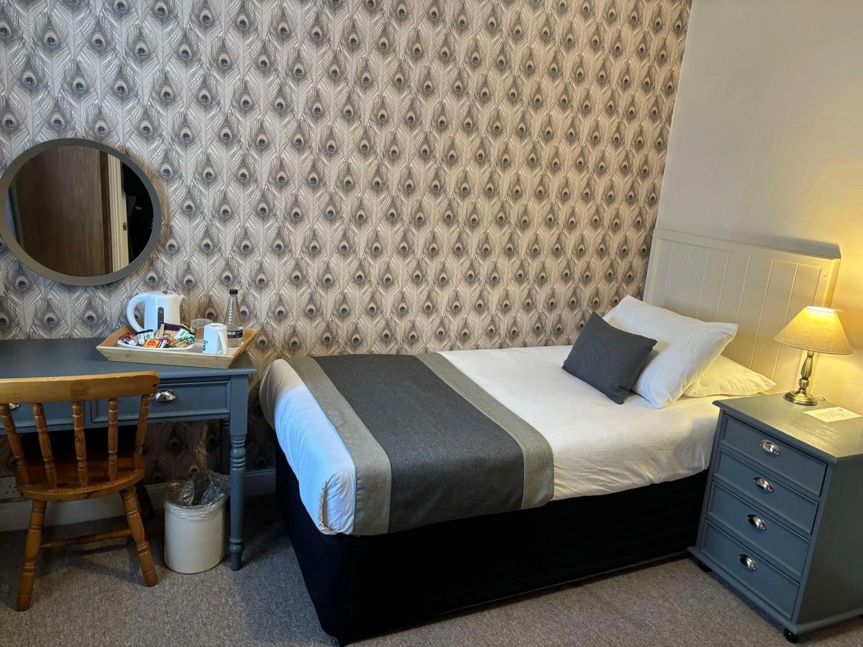 Bedroom, Bed in Best Western Valley Hotel