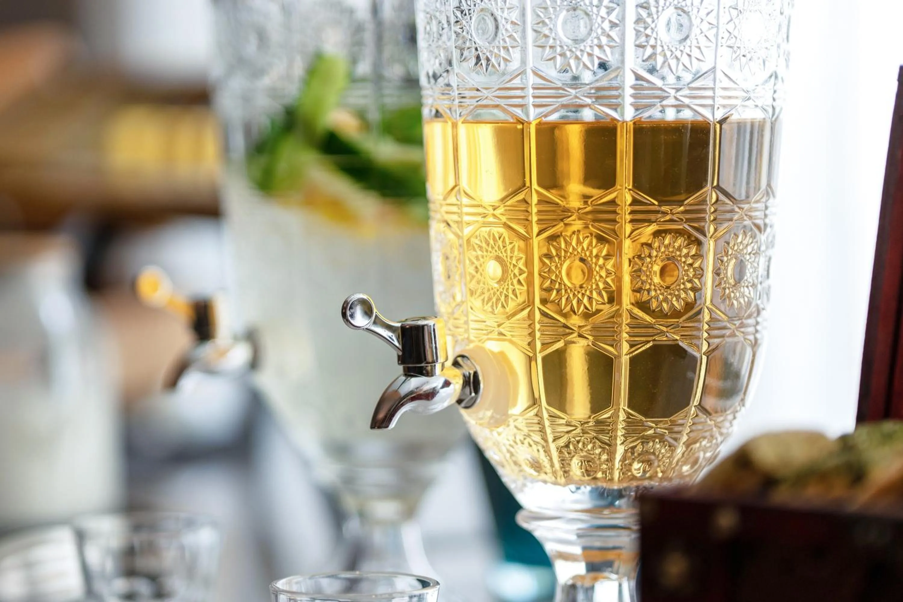 Food and drinks in SSAW Garden Hotel Ningbo Xikou