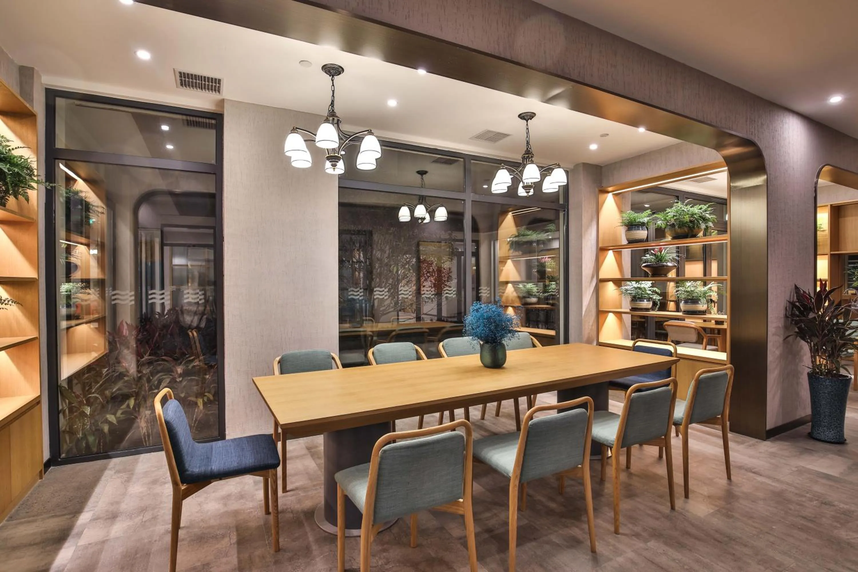 Restaurant/places to eat in SSAW Garden Hotel Ningbo Xikou