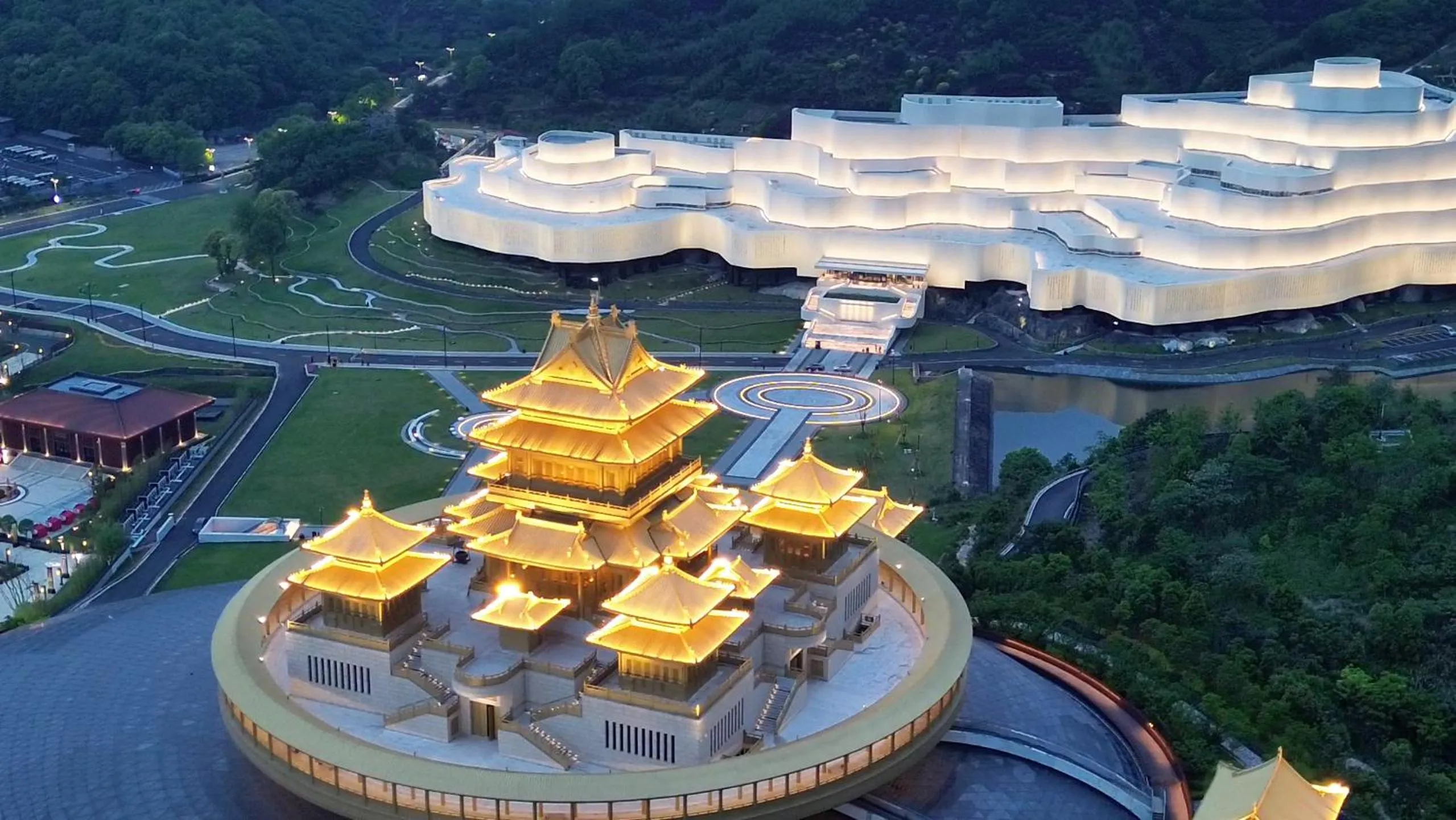 Nearby landmark in SSAW Garden Hotel Ningbo Xikou