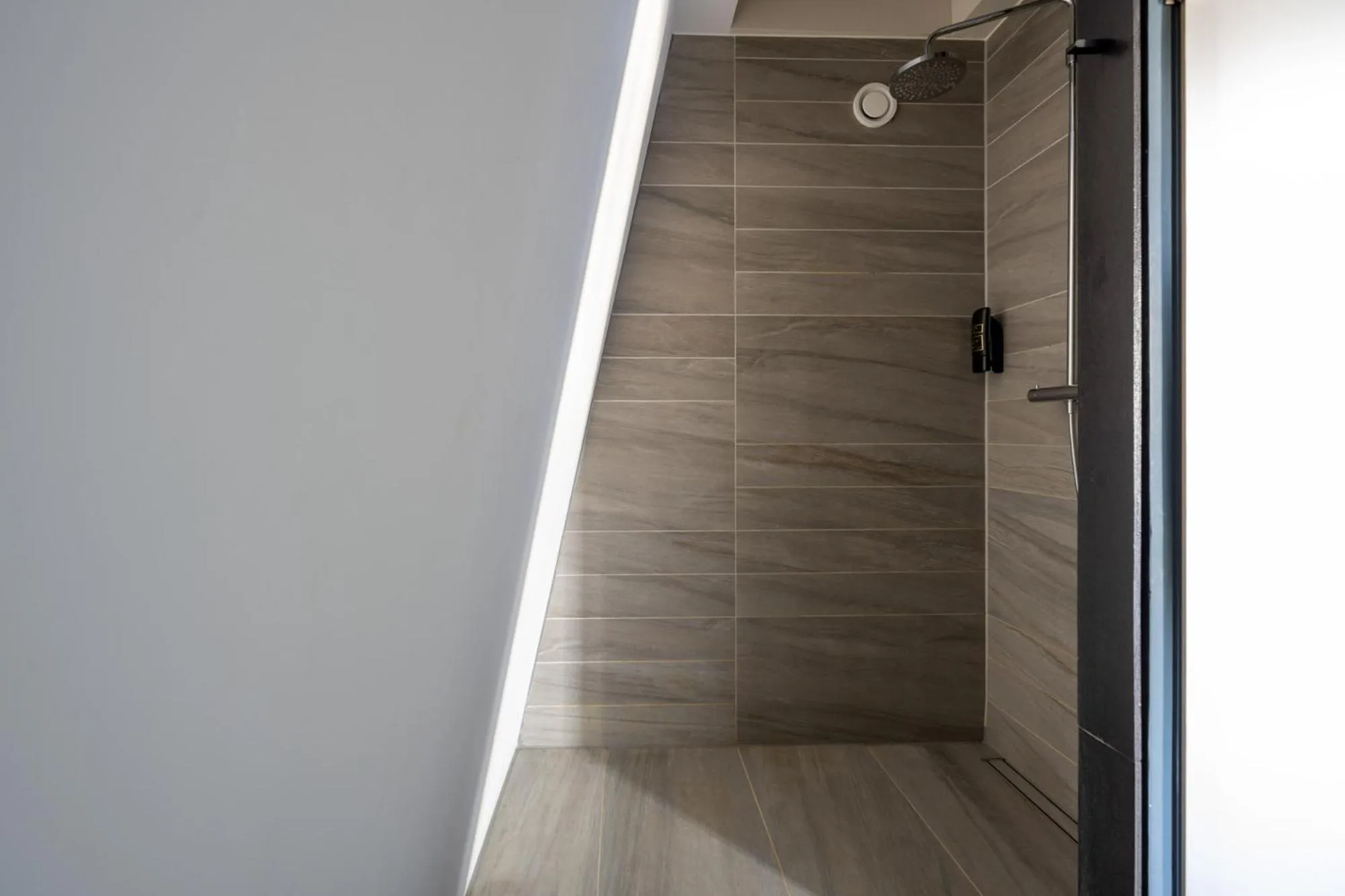 Shower in Boutique Hotel Oosteinde