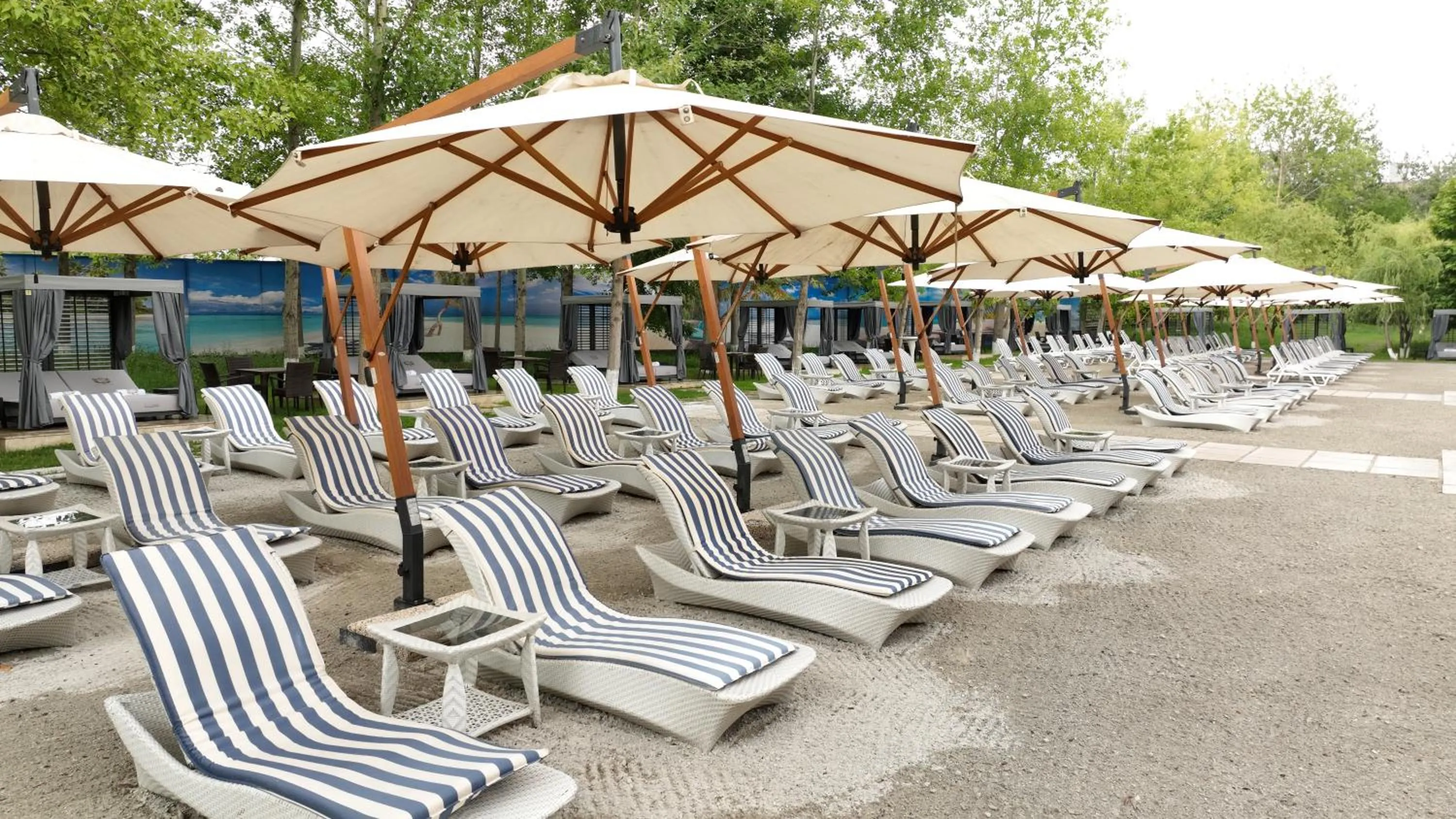 Swimming pool in Multi Grand Pharaon Hotel