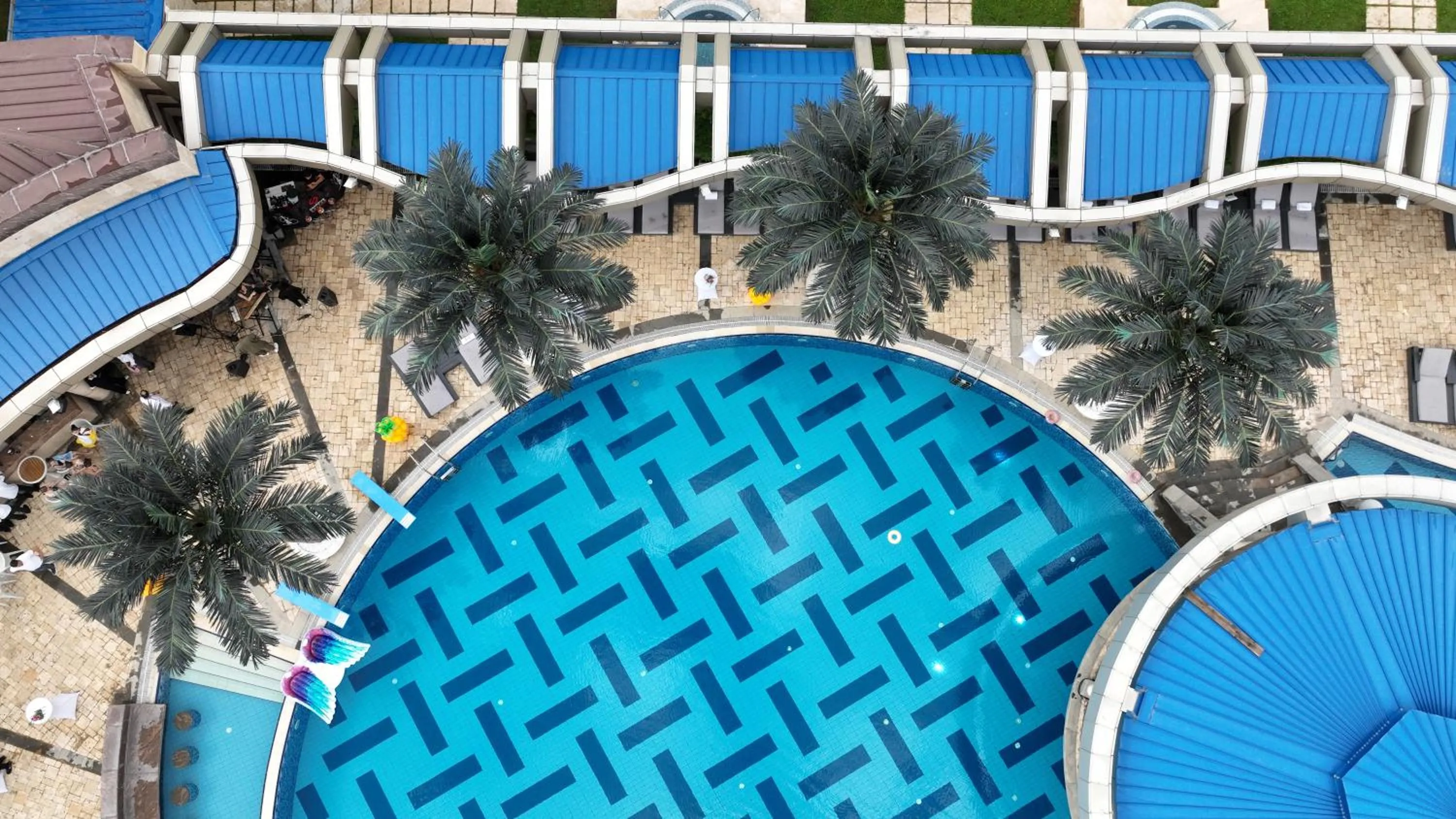 Day in Multi Grand Pharaon Hotel