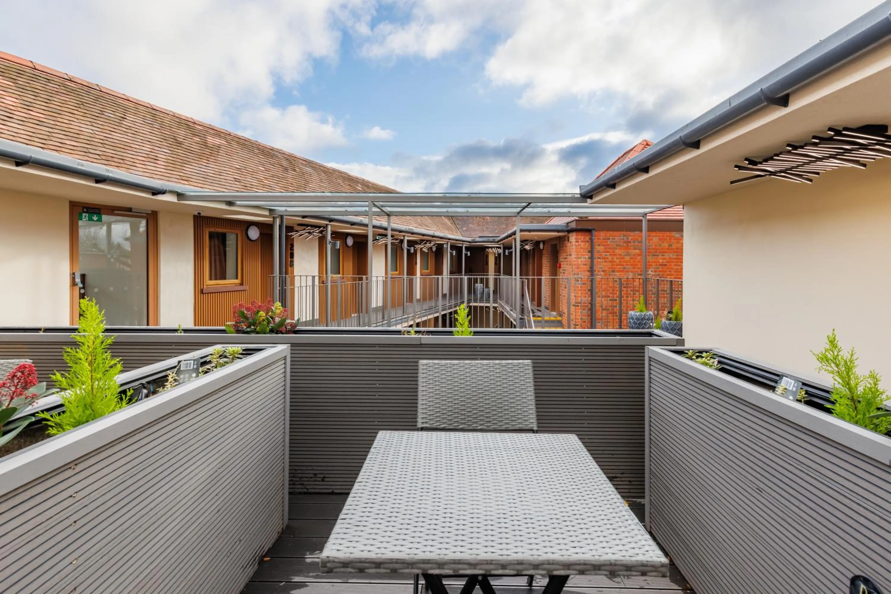 Balcony/Terrace in Rosemay Hotel near London Heathrow Airport