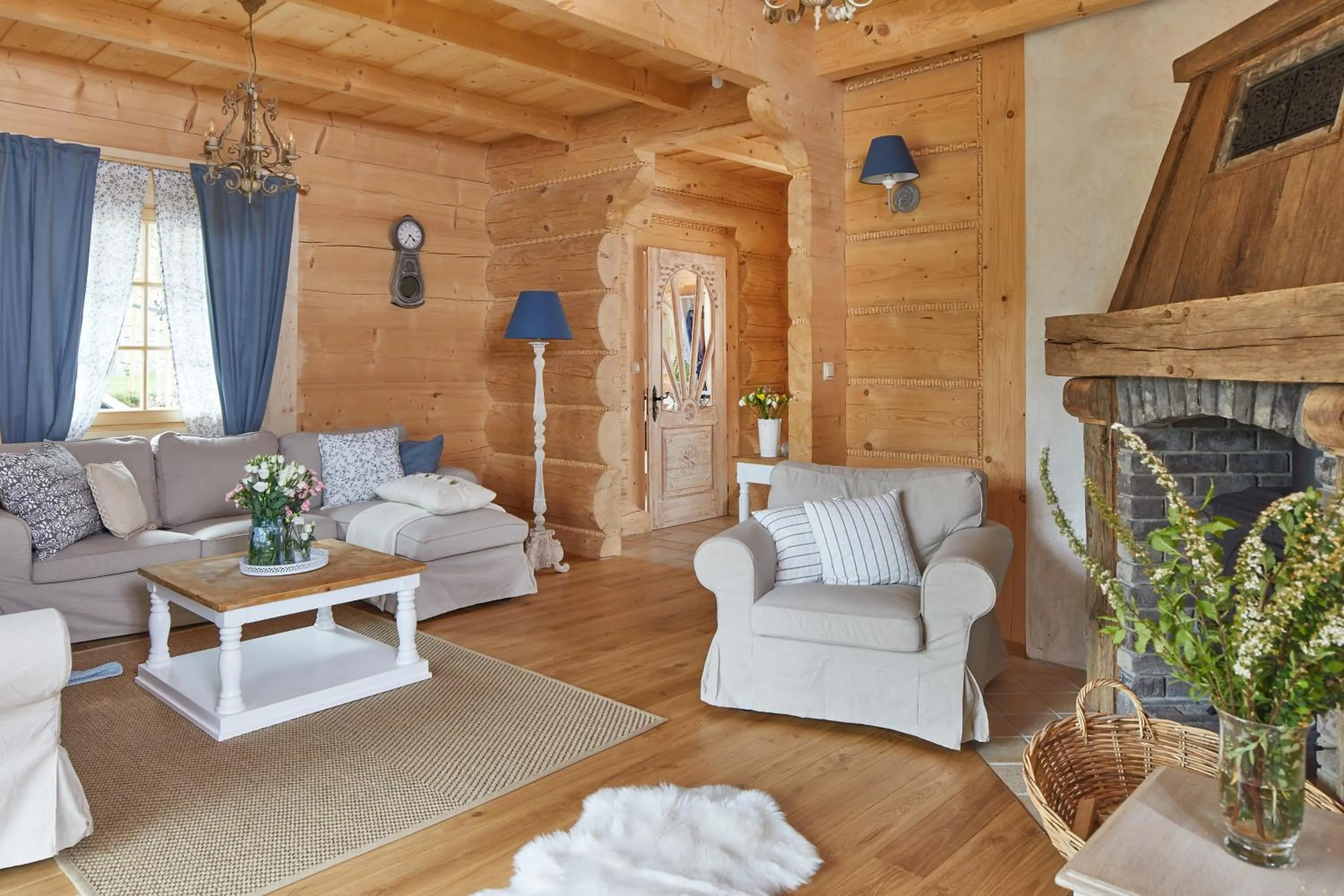 Facade/entrance in Osada Maruszyna