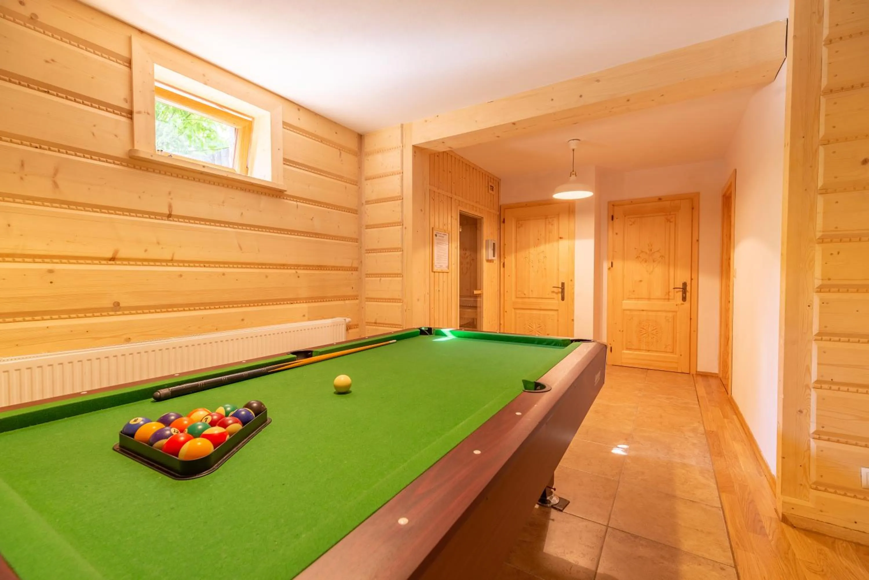 Billiard in Osada Maruszyna