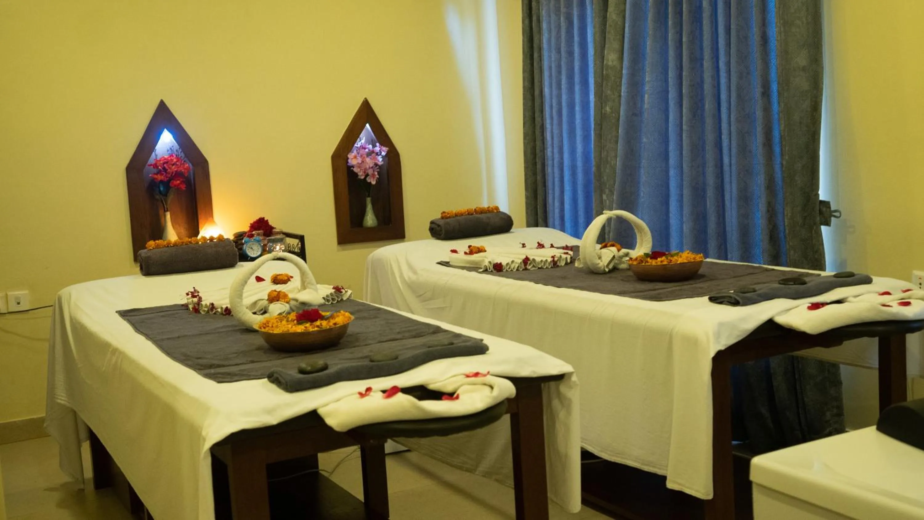 Massage in Rupakot Resort