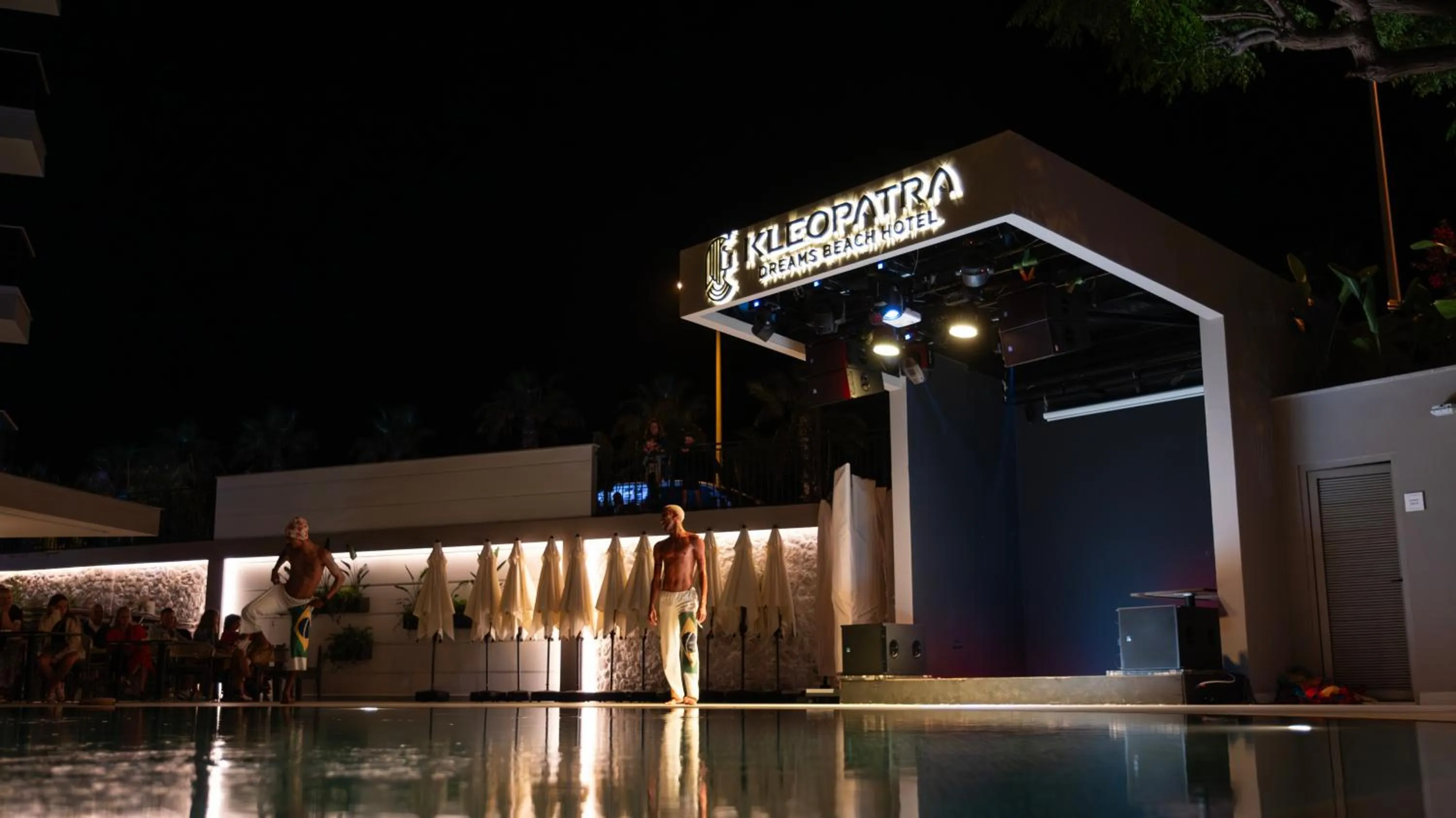 Entertainment in Kleopatra Dreams Beach Hotel