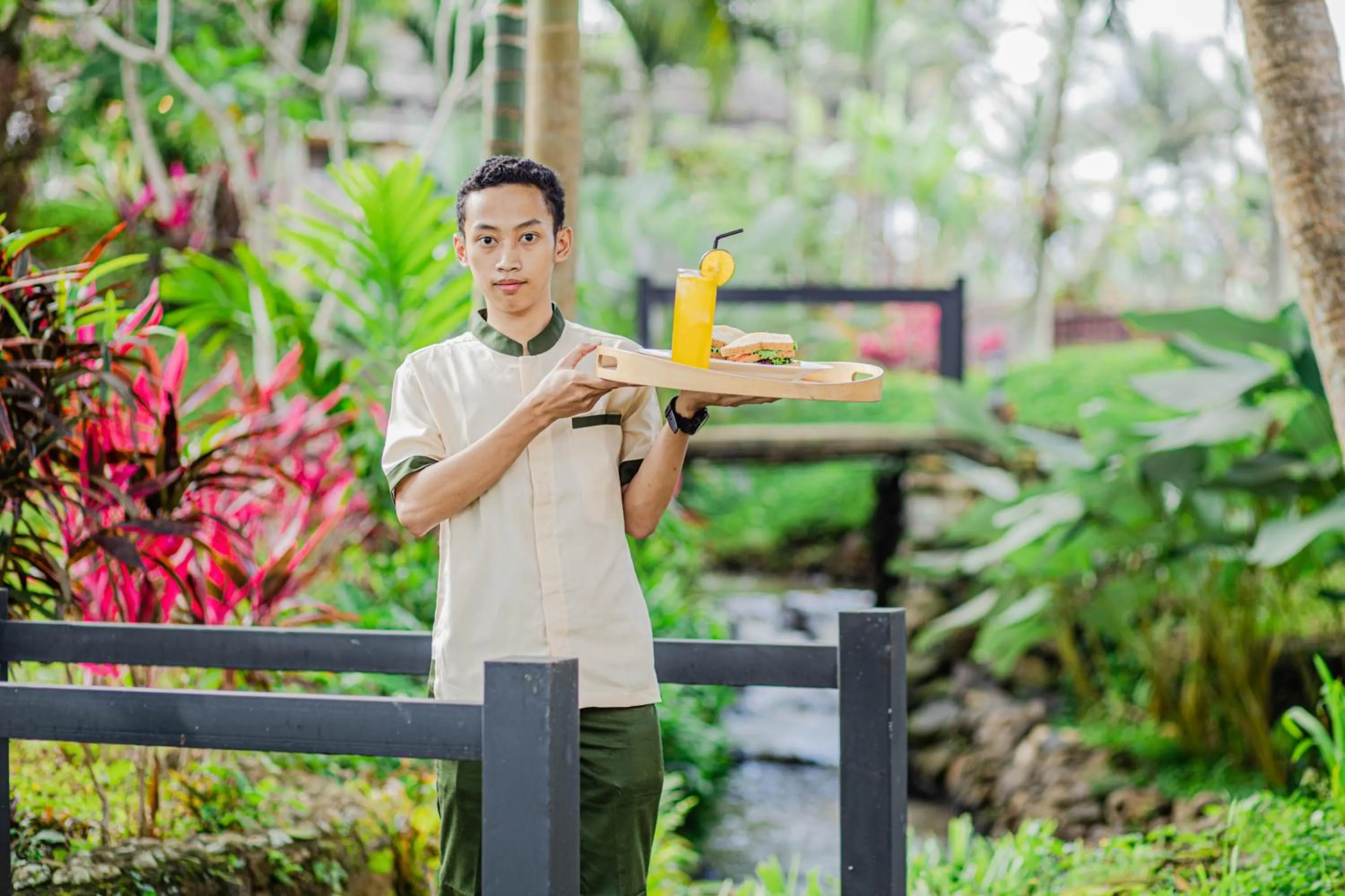 room service in Domisili Ijen Cliff By Fays Hospitality