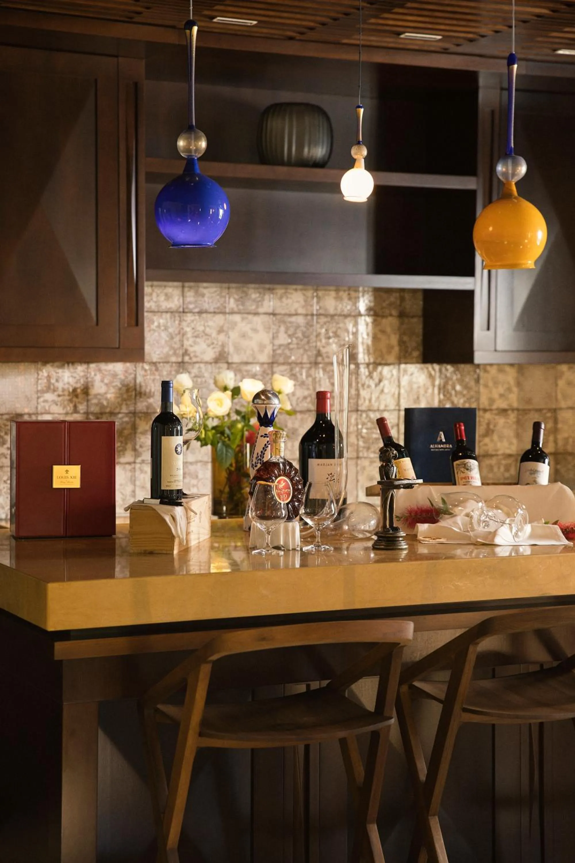 Food and drinks in Boutique Hotel Alhambra