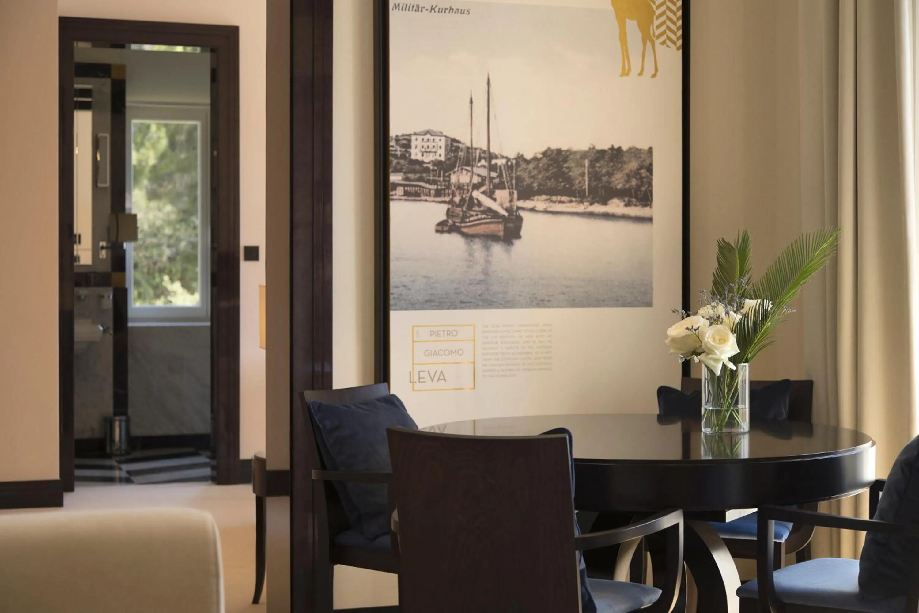 TV and multimedia in Boutique Hotel Alhambra