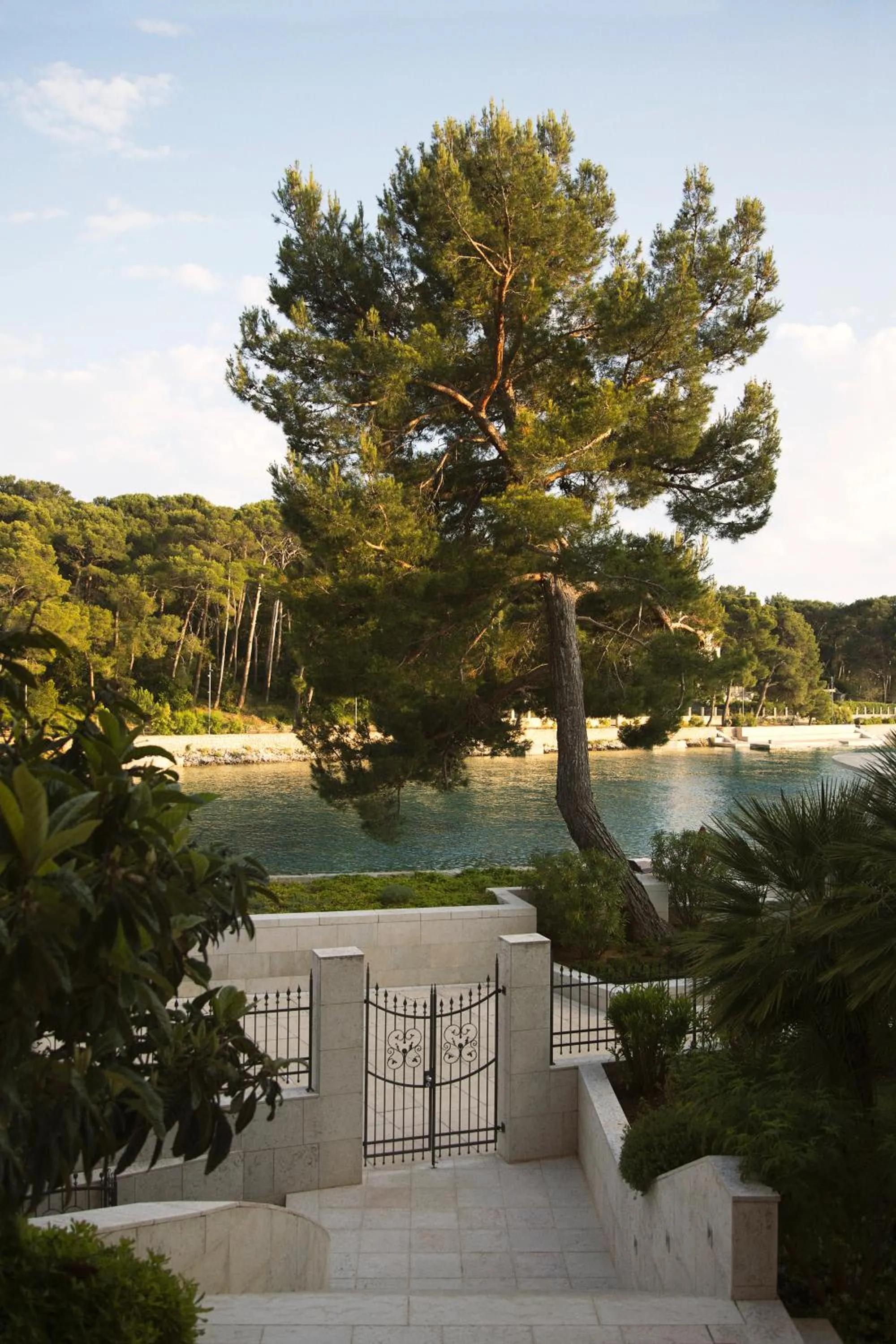 Property building in Boutique Hotel Alhambra