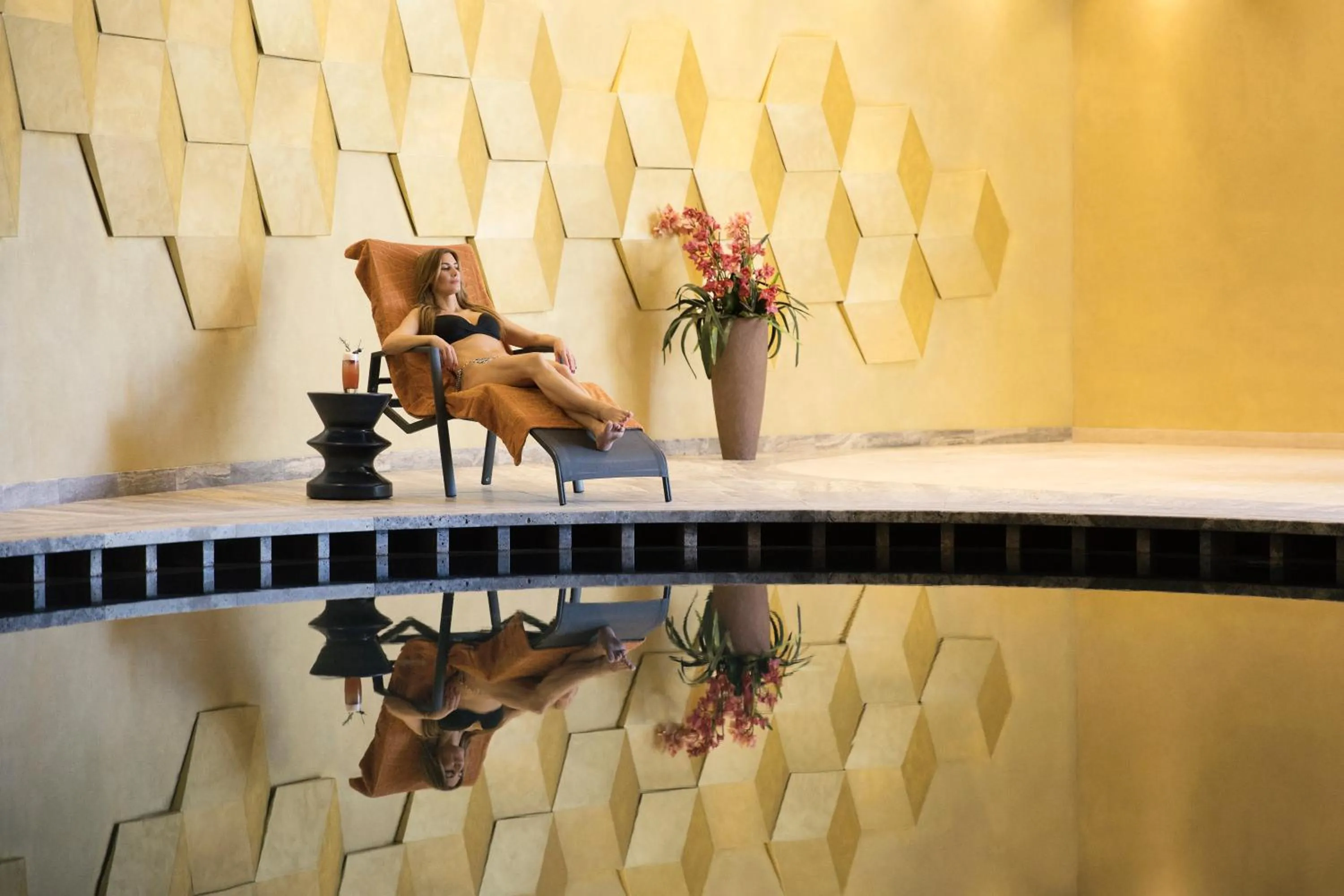 Hot Tub in Boutique Hotel Alhambra