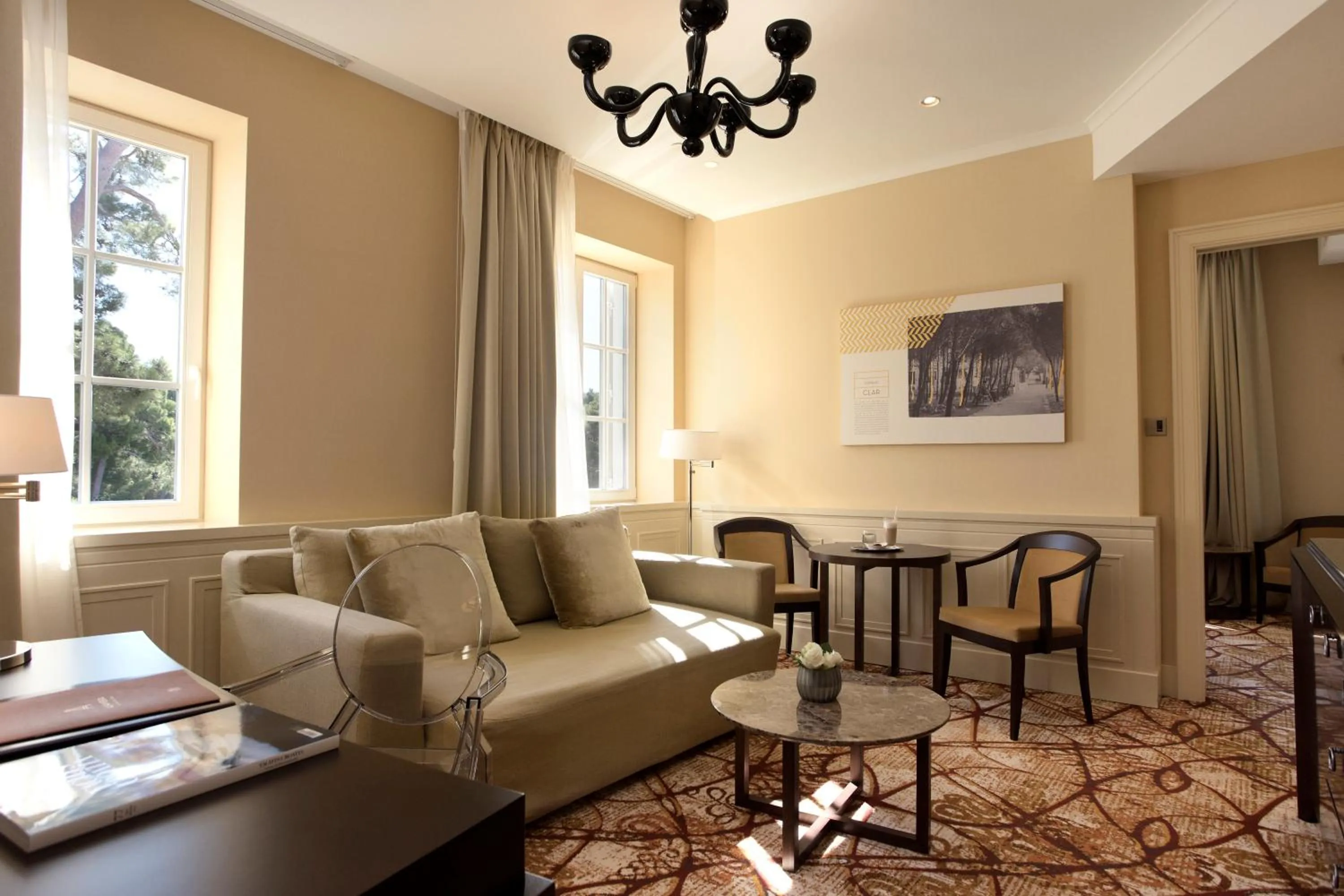 TV and multimedia in Boutique Hotel Alhambra