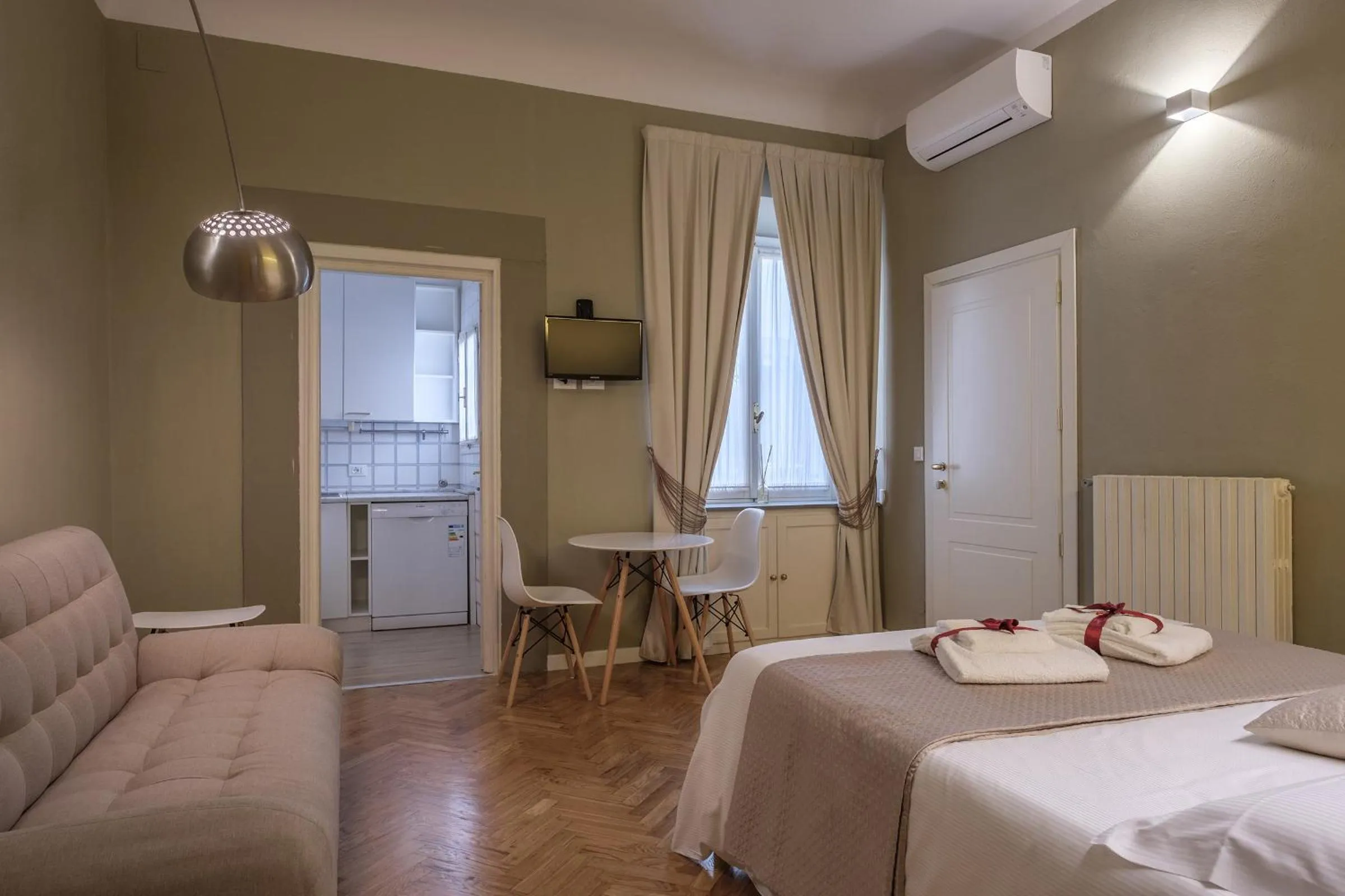 Kitchen or kitchenette, Bed in Residenza d'Epoca Visacci