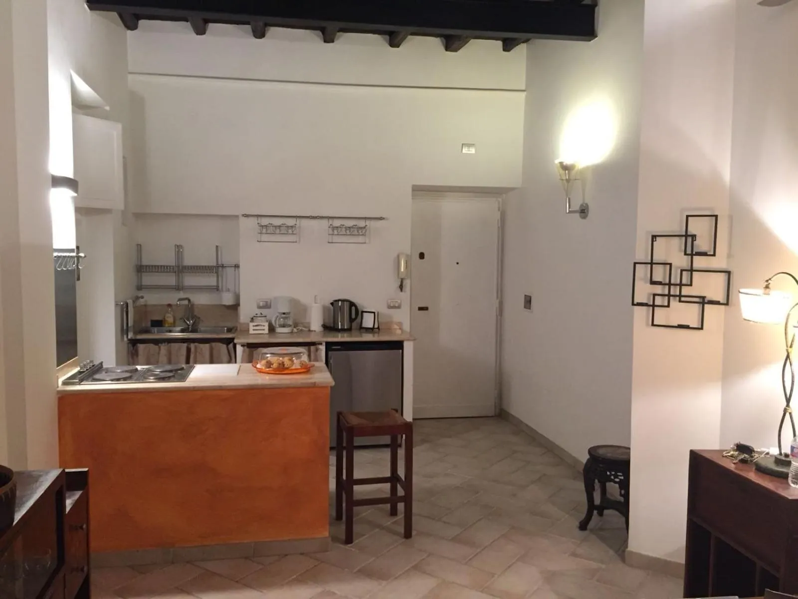 Kitchen or kitchenette in B&S Suite Colosseo