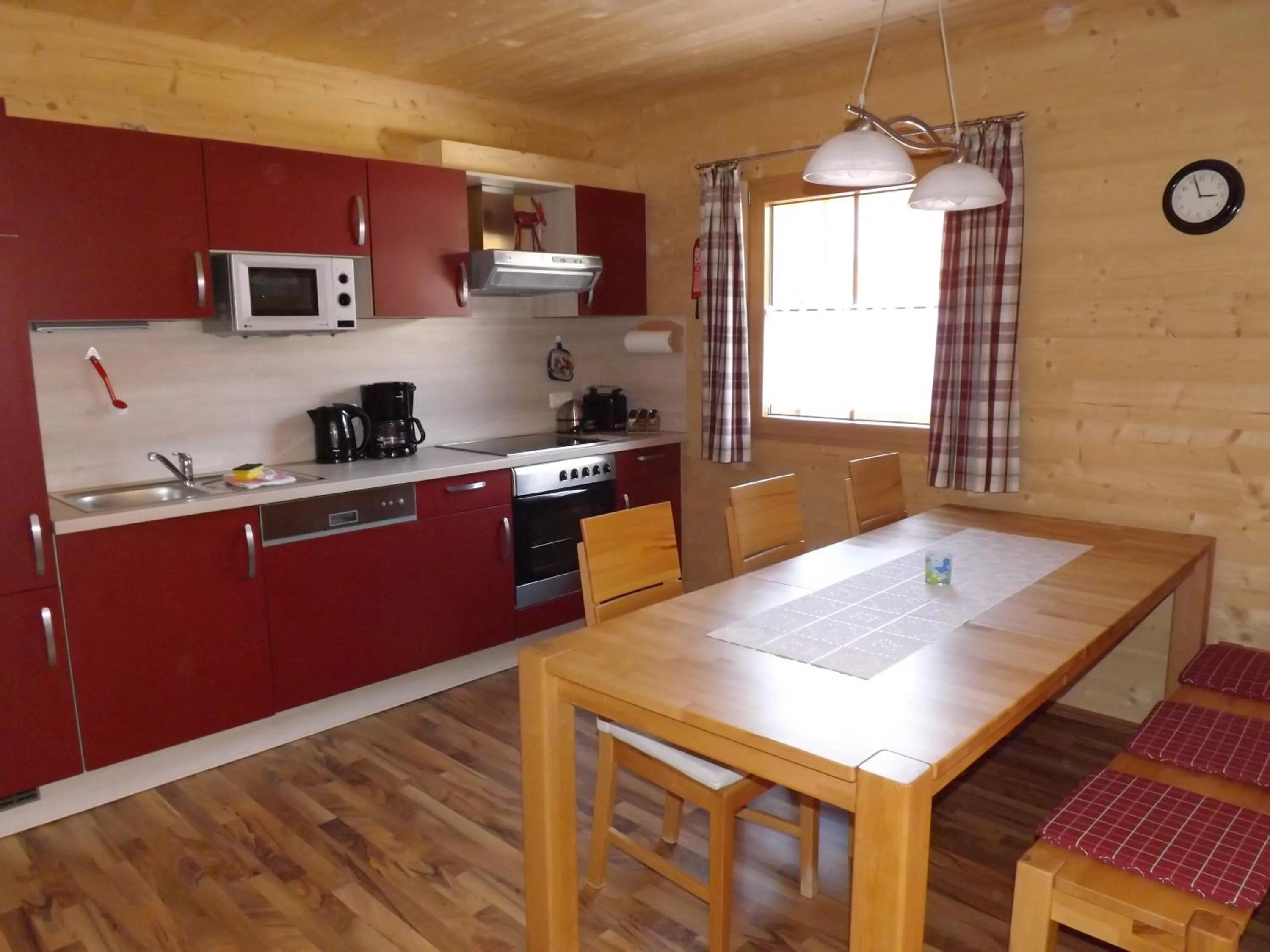 Dining area in Feriendorf am Hahnenkamm