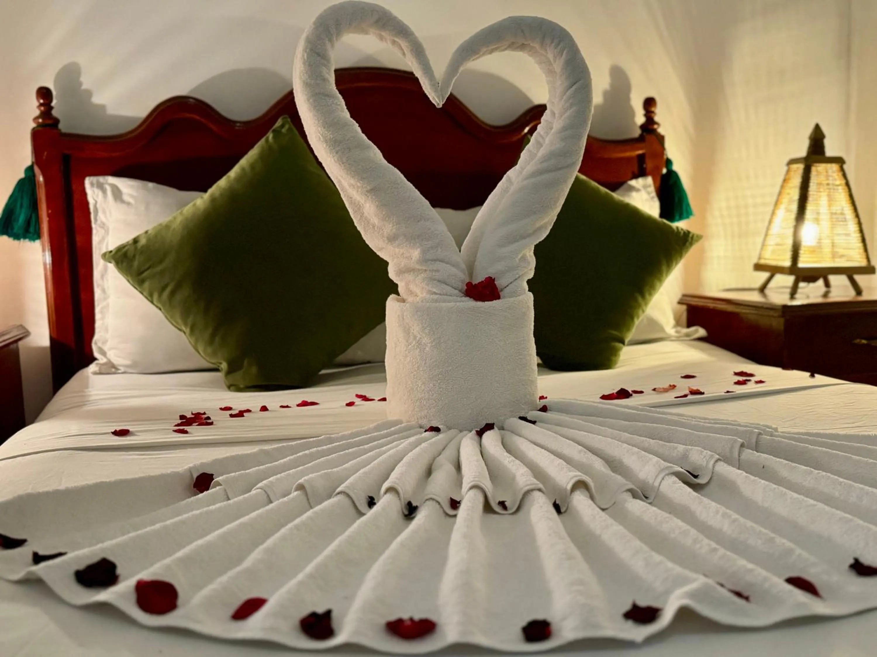 Decorative detail, Bed in Riad Iklil