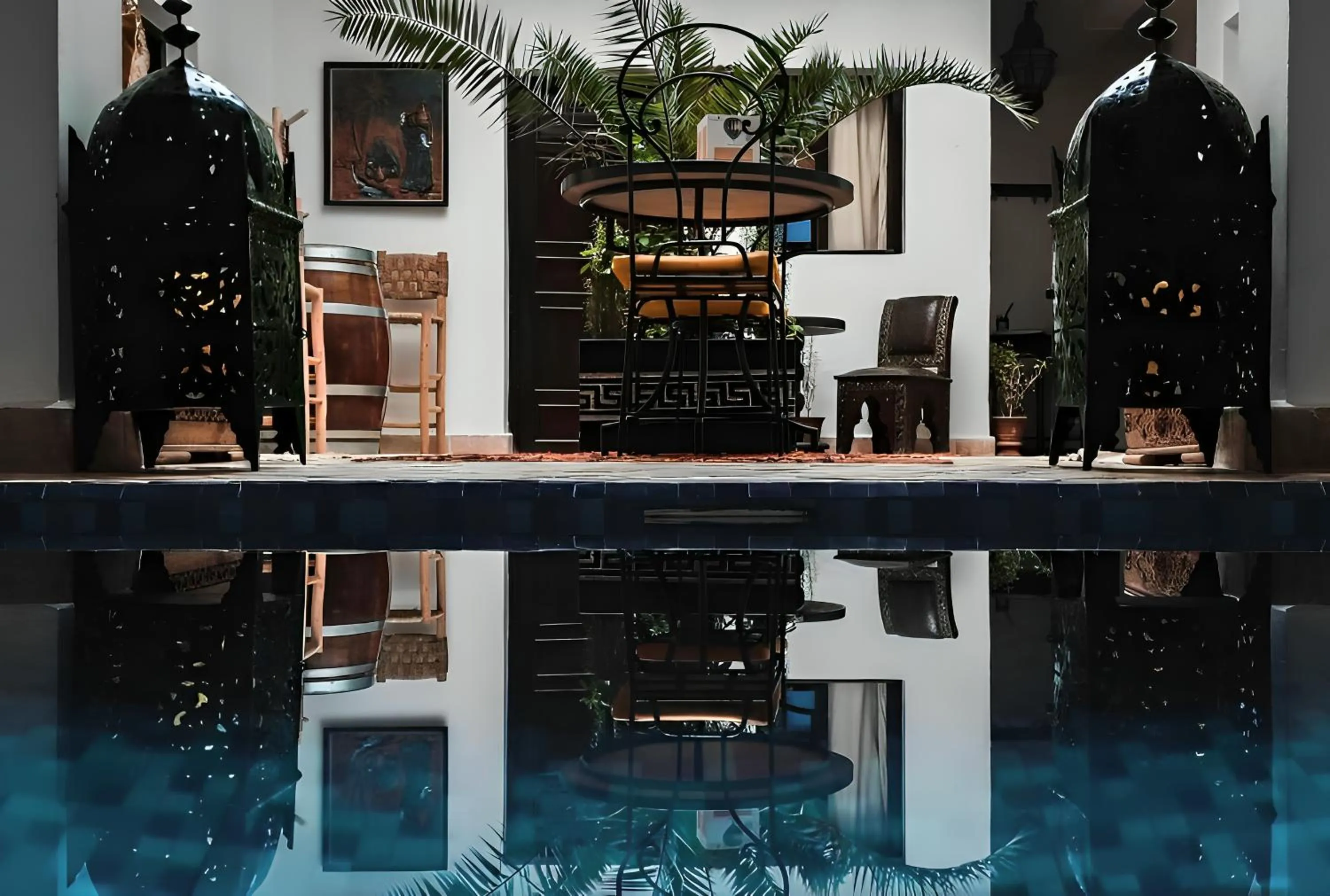 Swimming pool in Riad Iklil