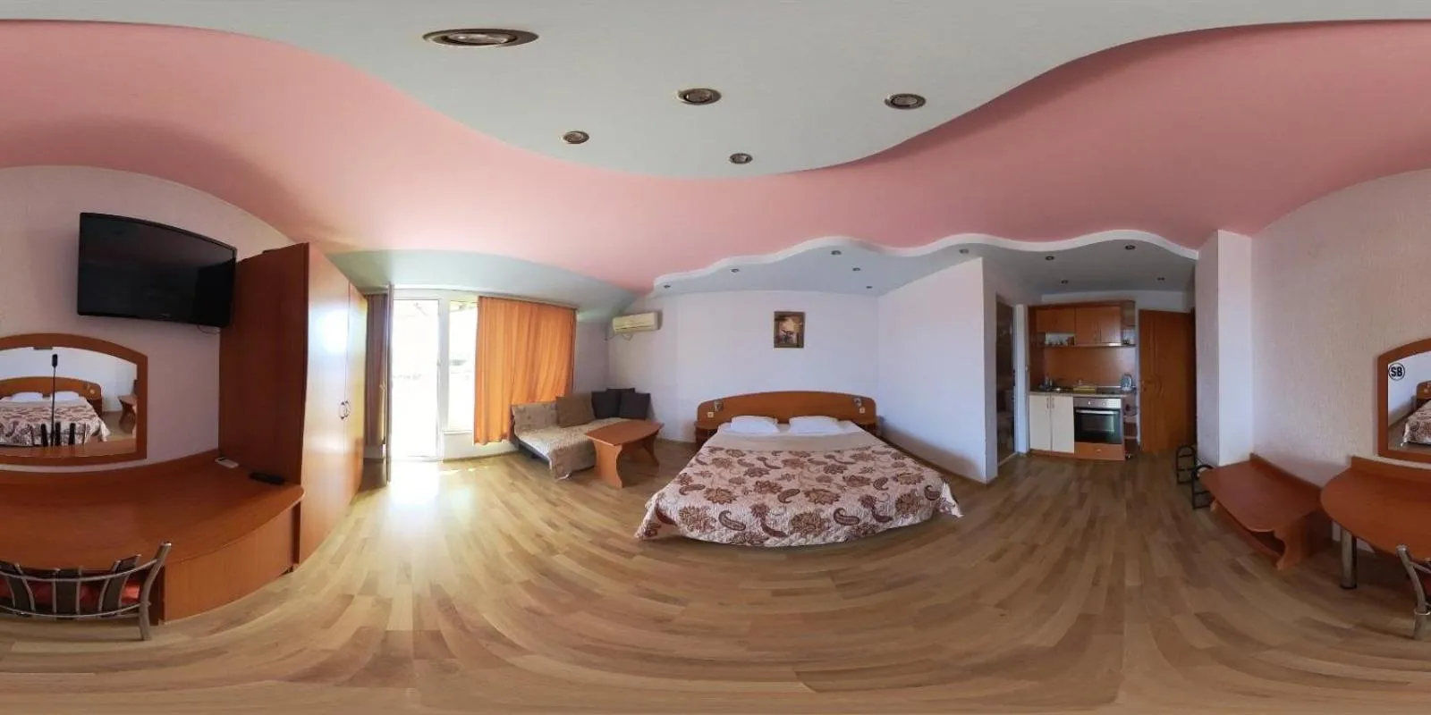 Bed in Apartments Center