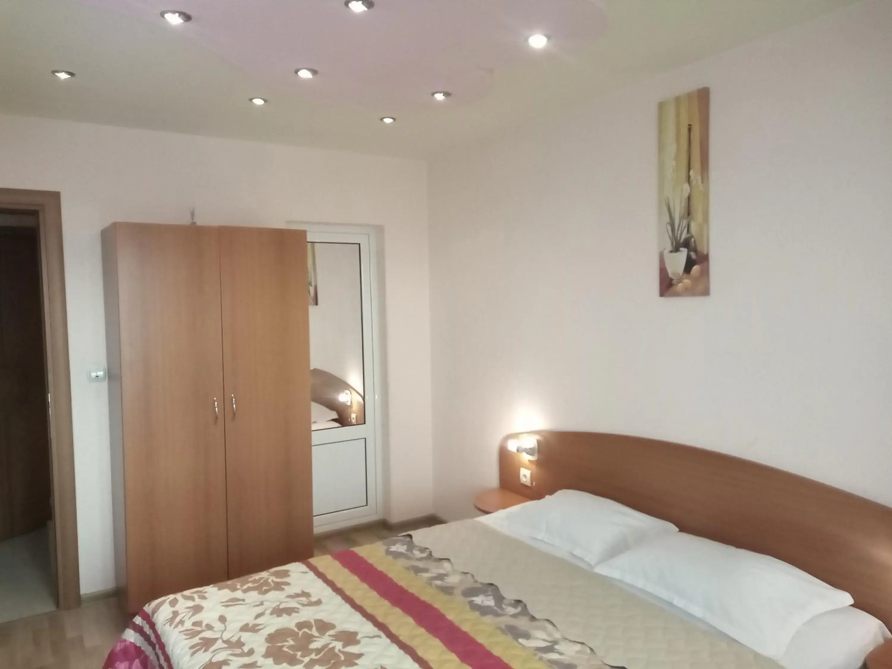 Double Room in Apartments Center Double Room in Apartments Center