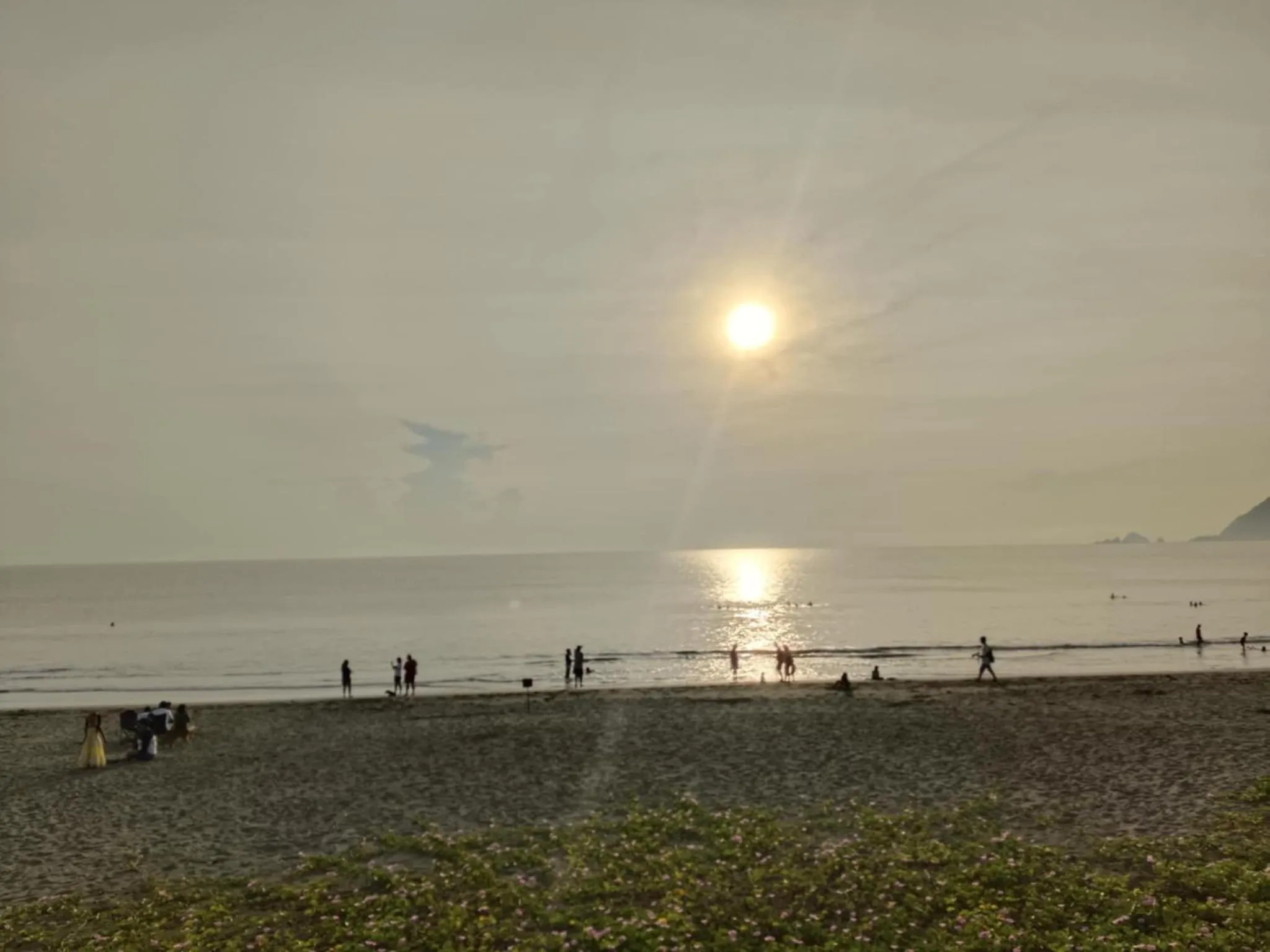 The Waves at Socorro Baler- Hotel A
