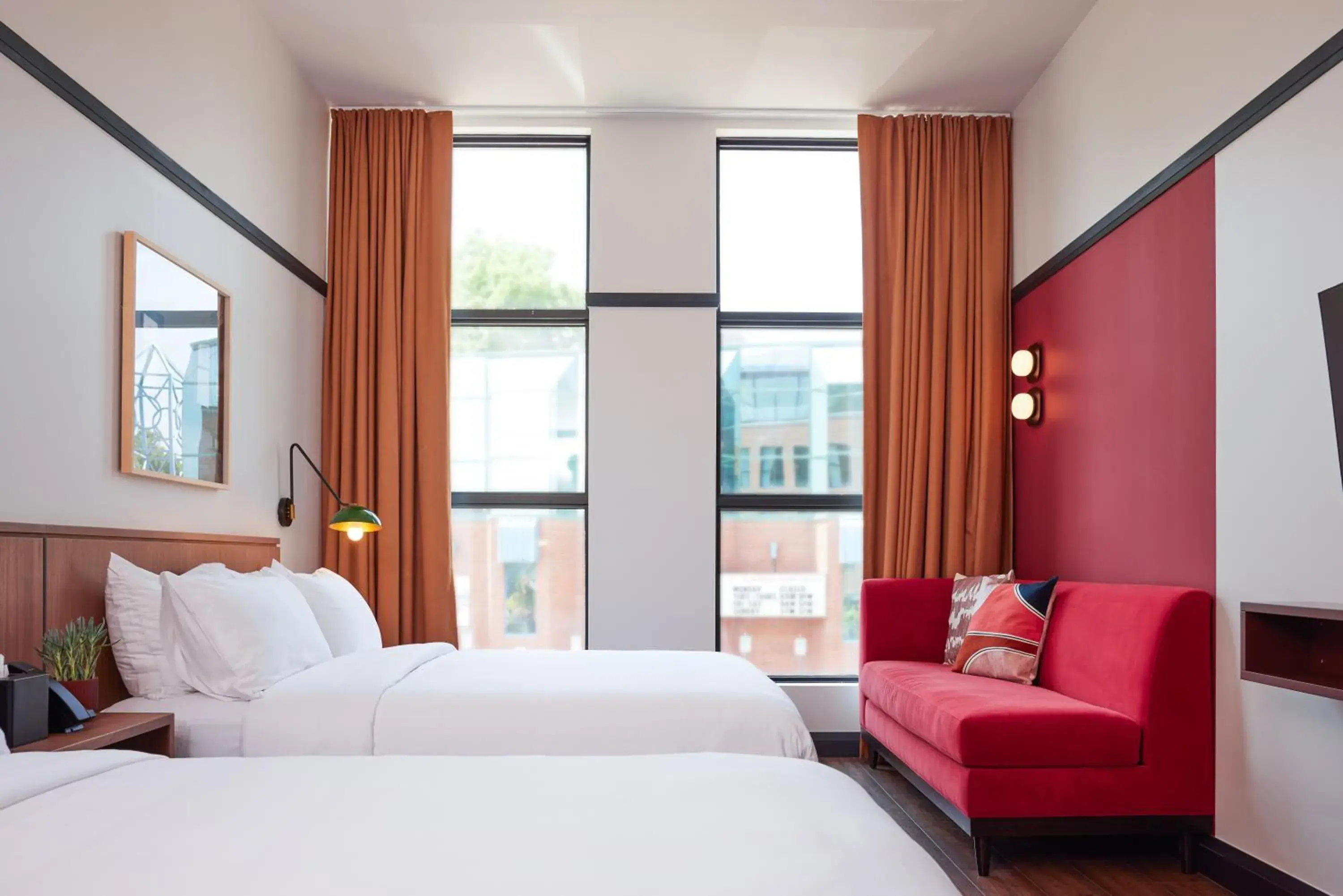 Deluxe Double Room in The Postmark Hotel Deluxe Double Room in The Postmark Hotel