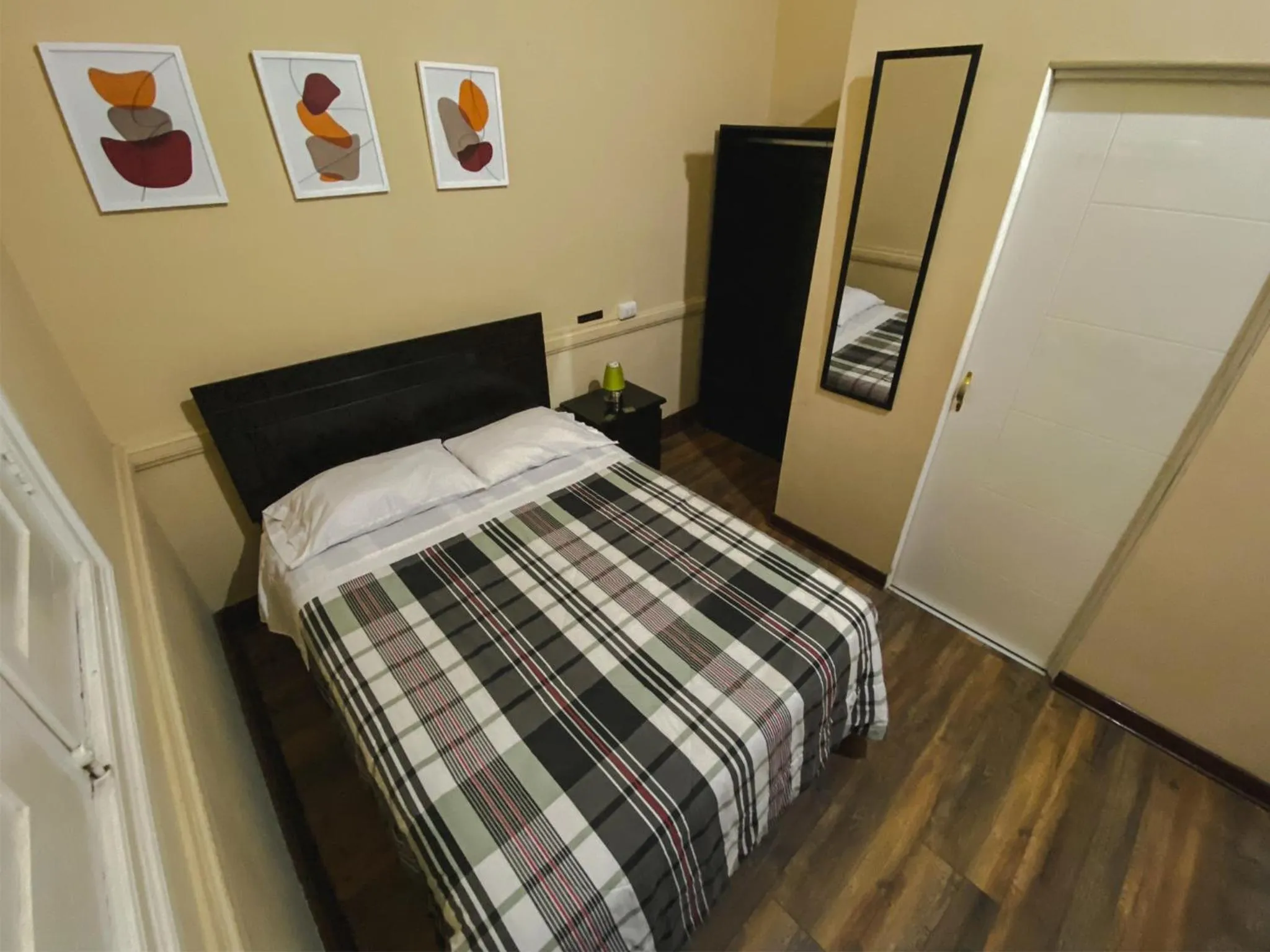 Bed in Villa La Punta