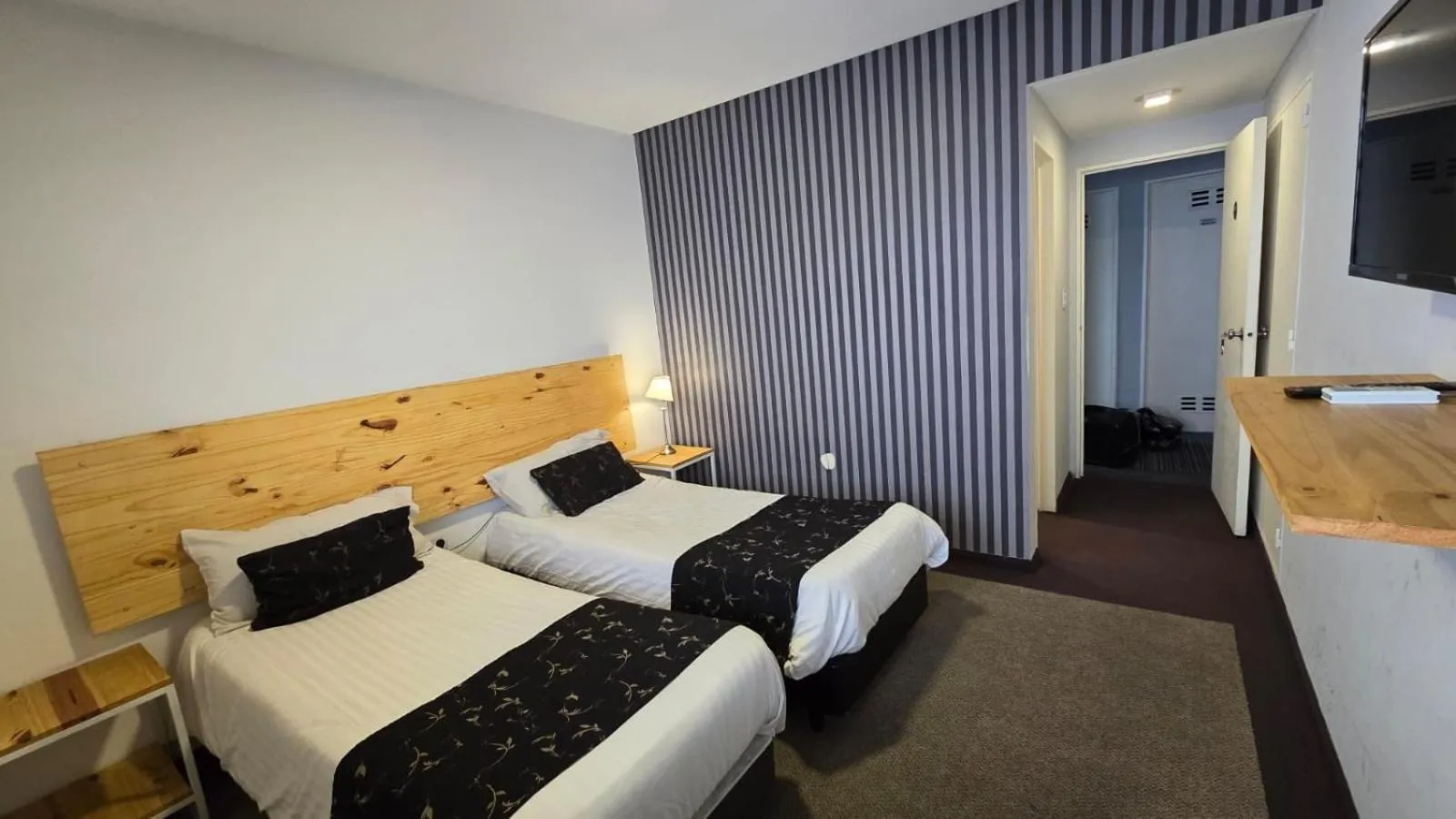 Bed in Santiago Hotel