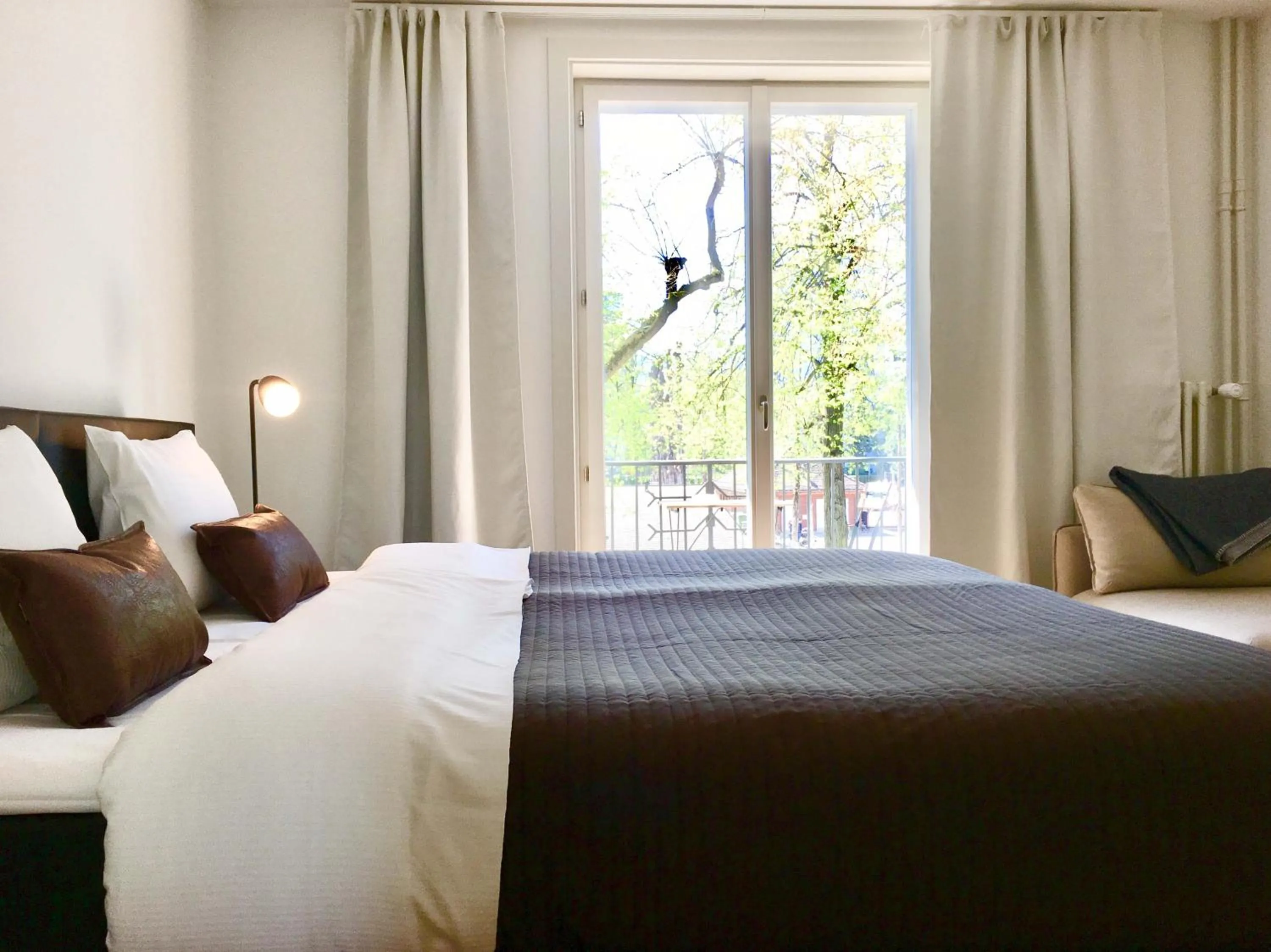 Bed in Viadukt Apartments